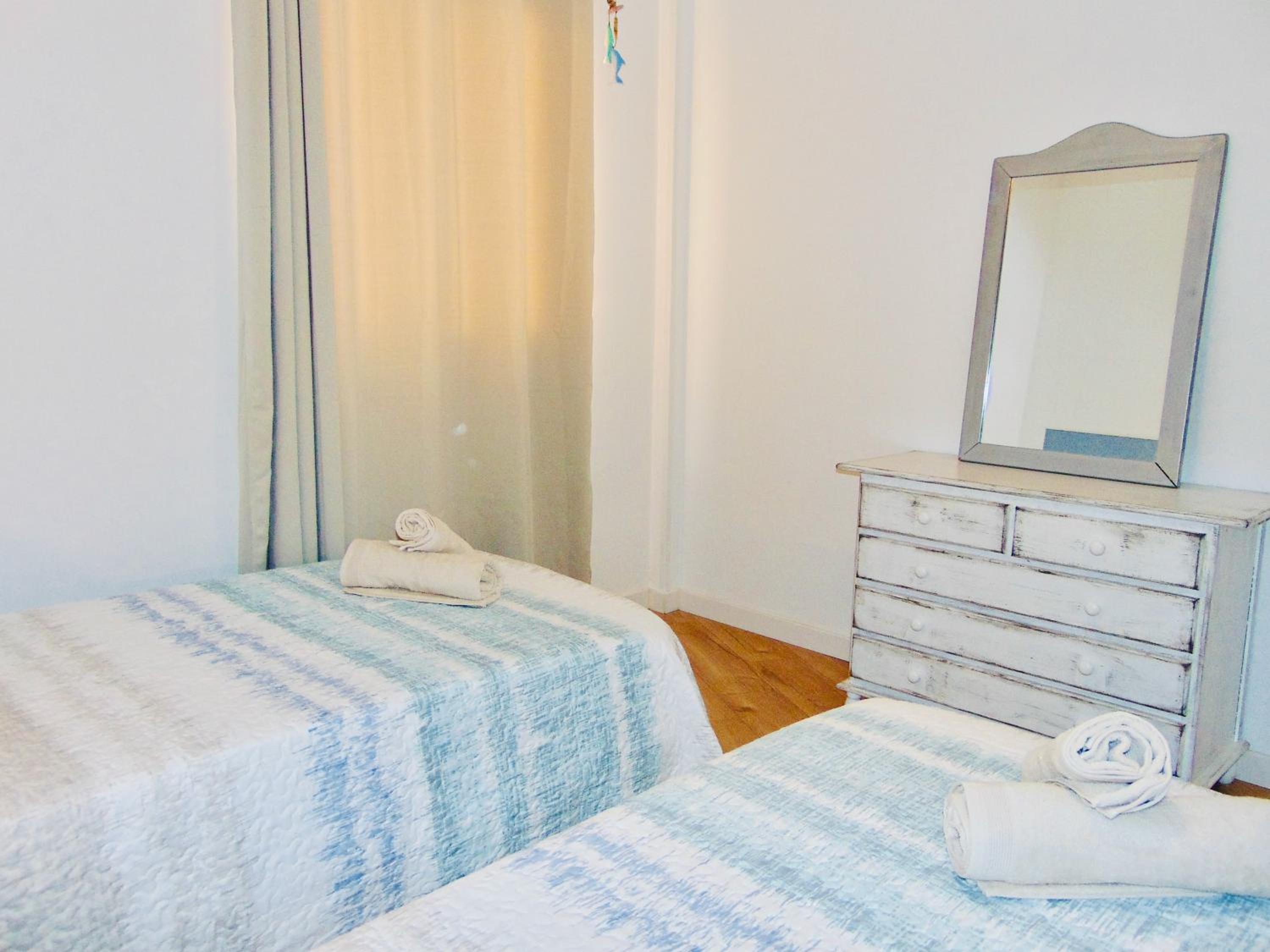 Two-Bedroom Apartment photo 2