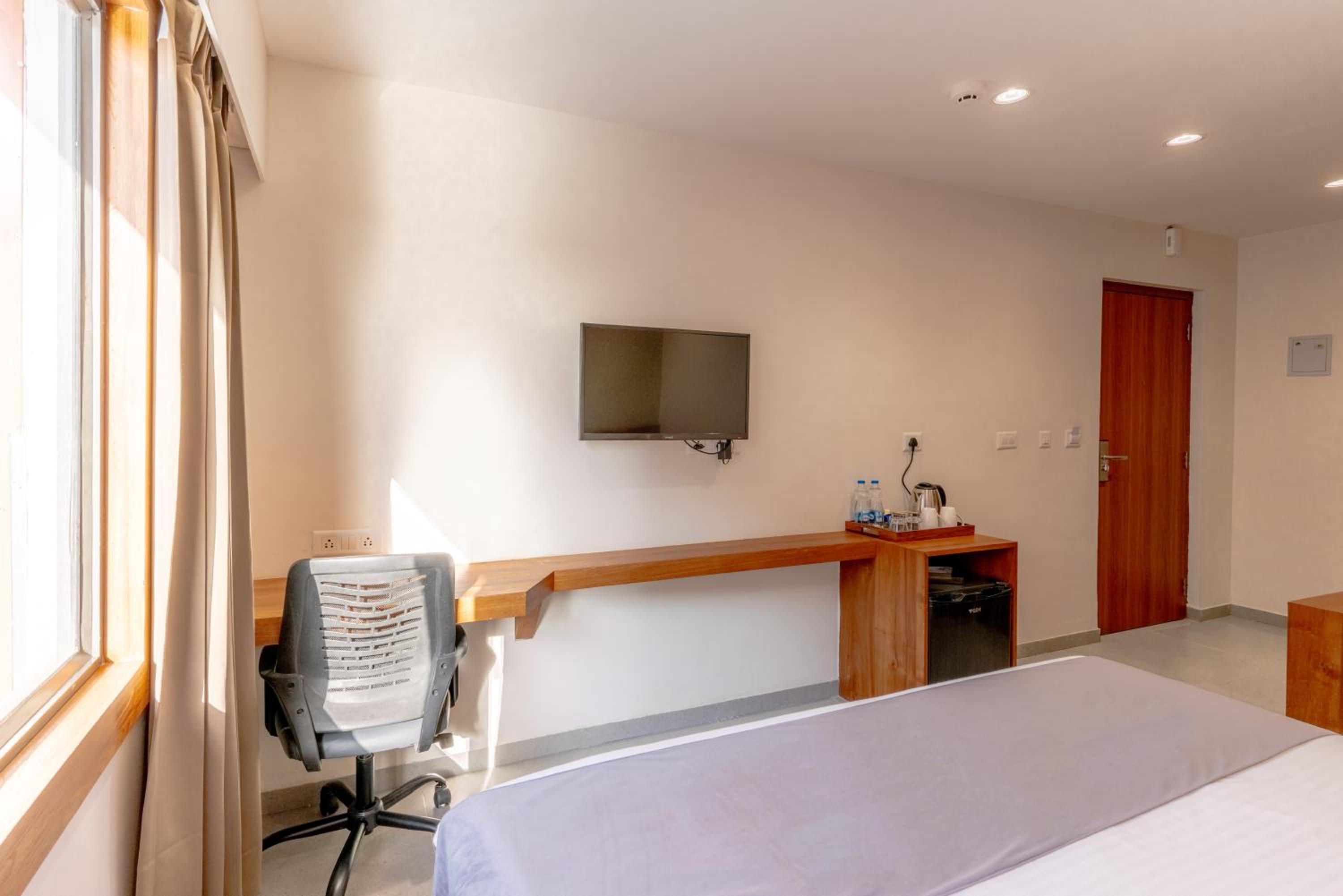 Deluxe Queen Room (Free Yoga and Meditation) photo 1
