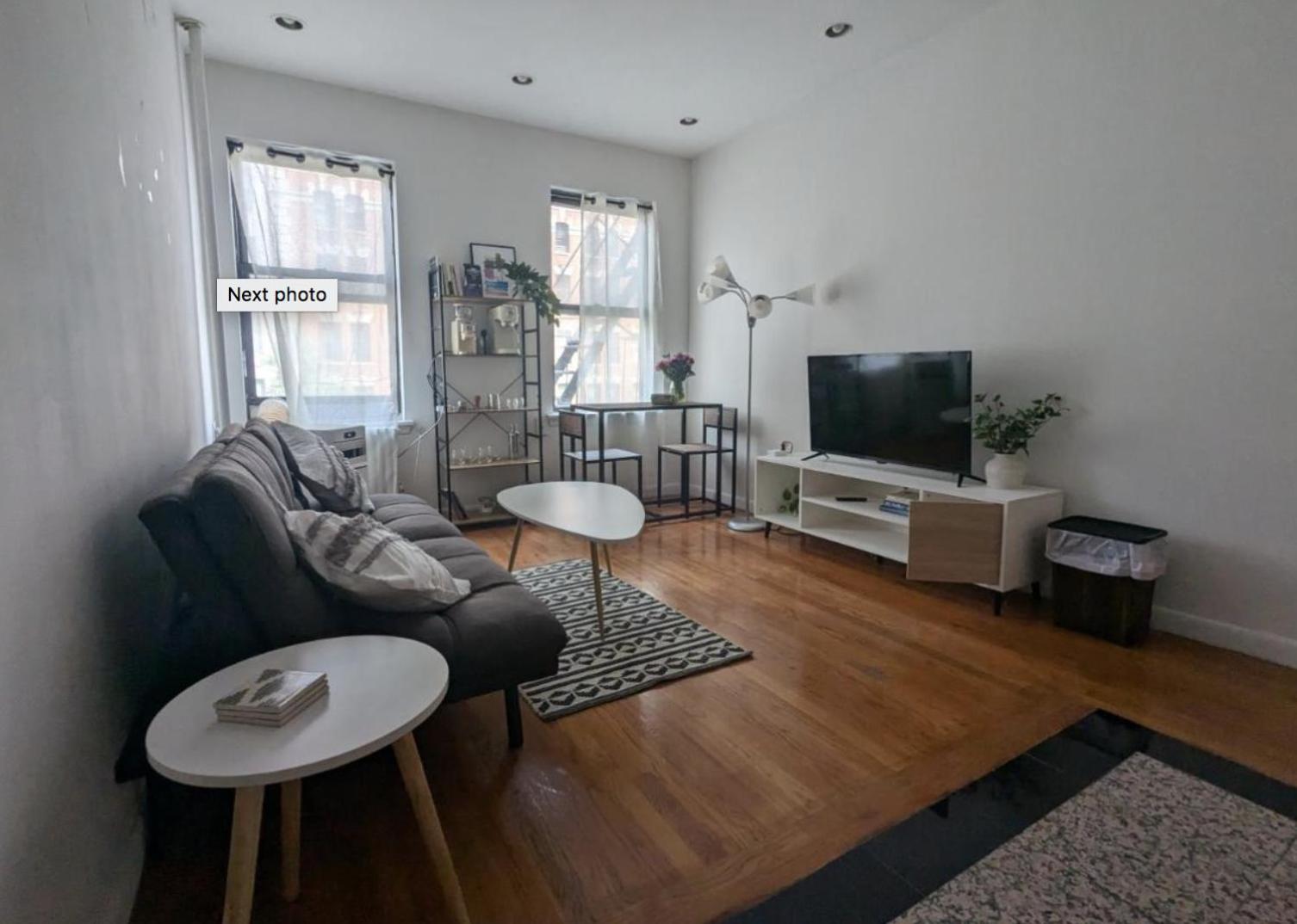 One-Bedroom Apartment photo 3