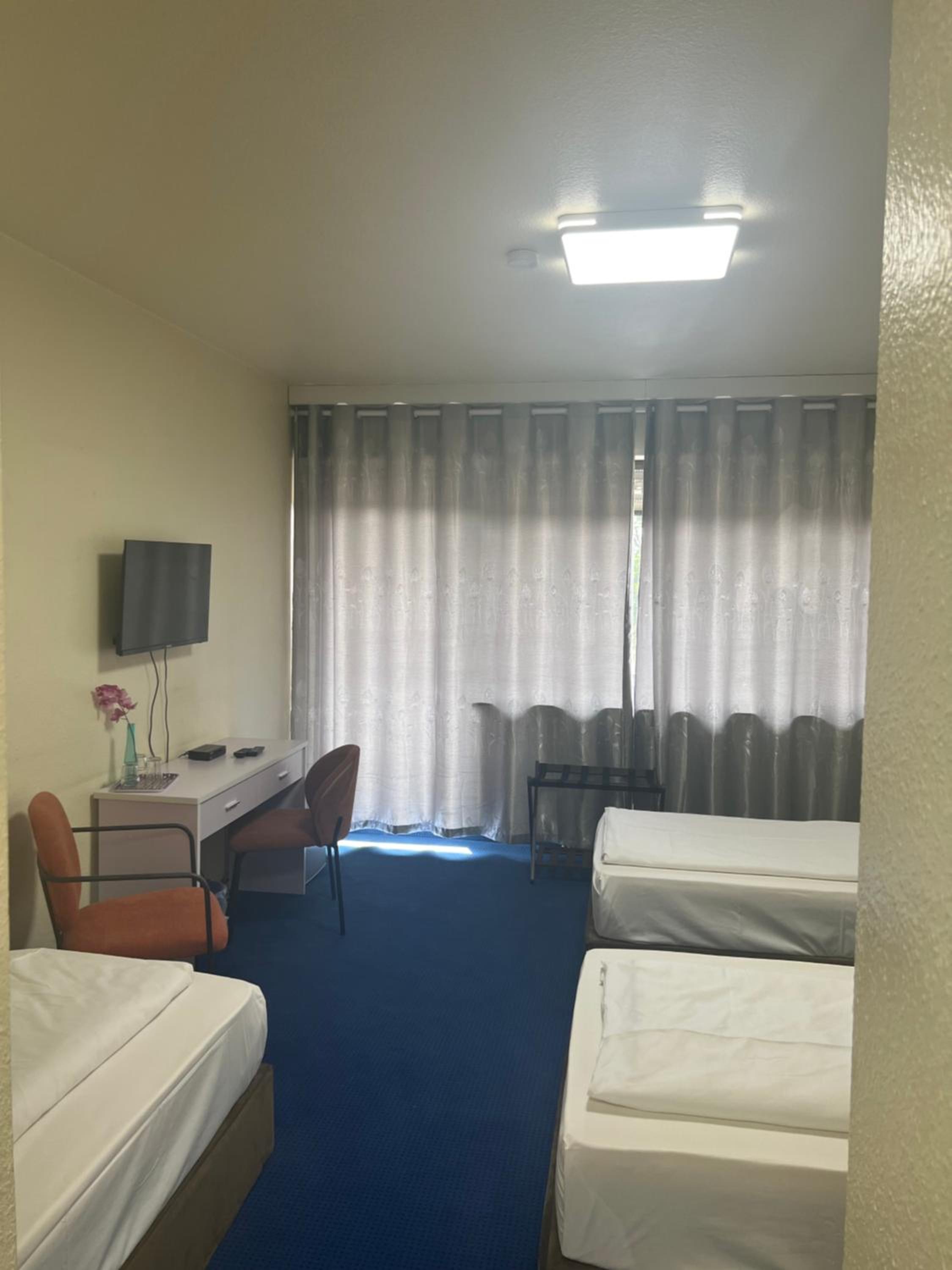 Triple Room - Photo 3
