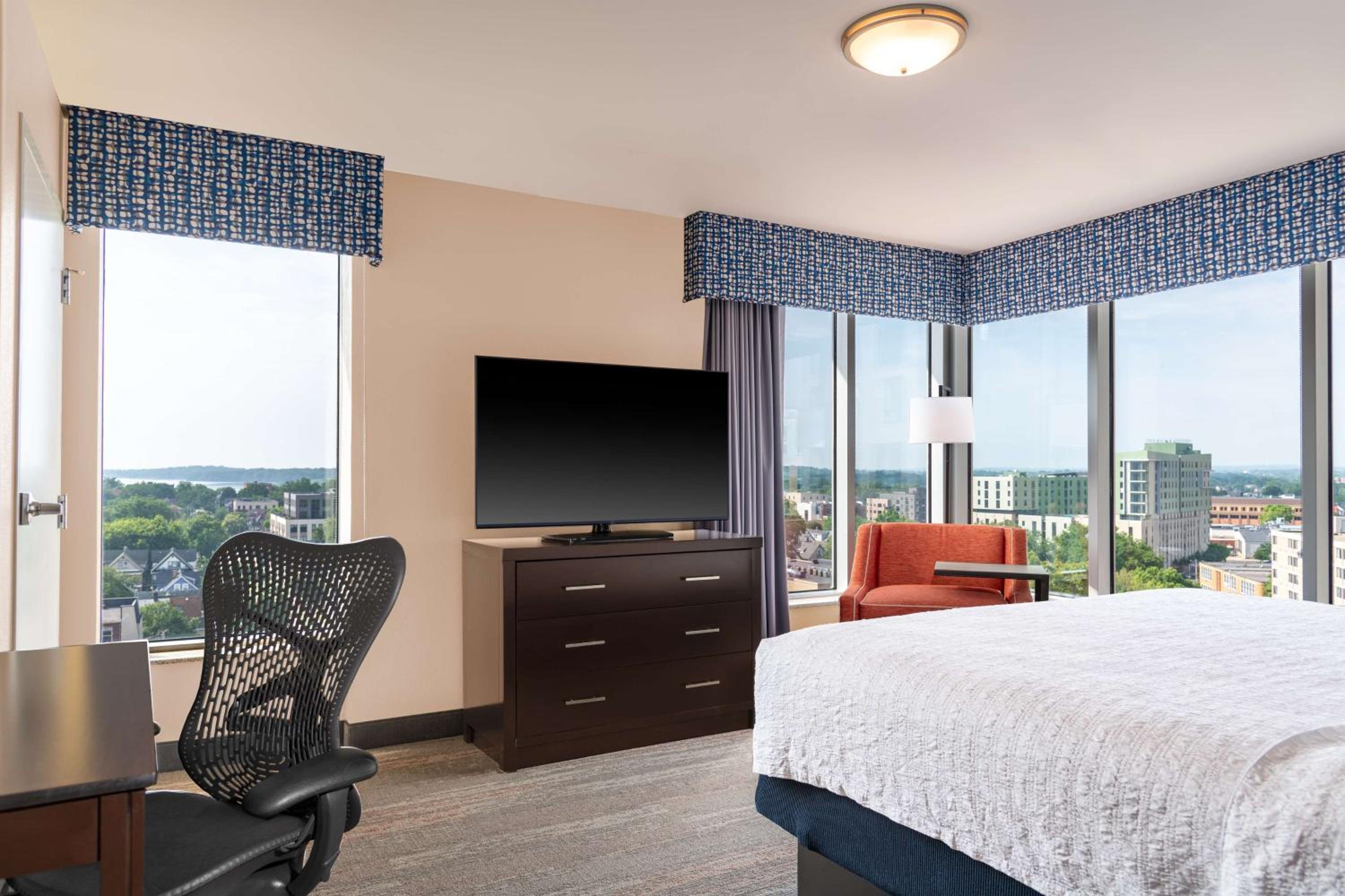 King Suite photo 3