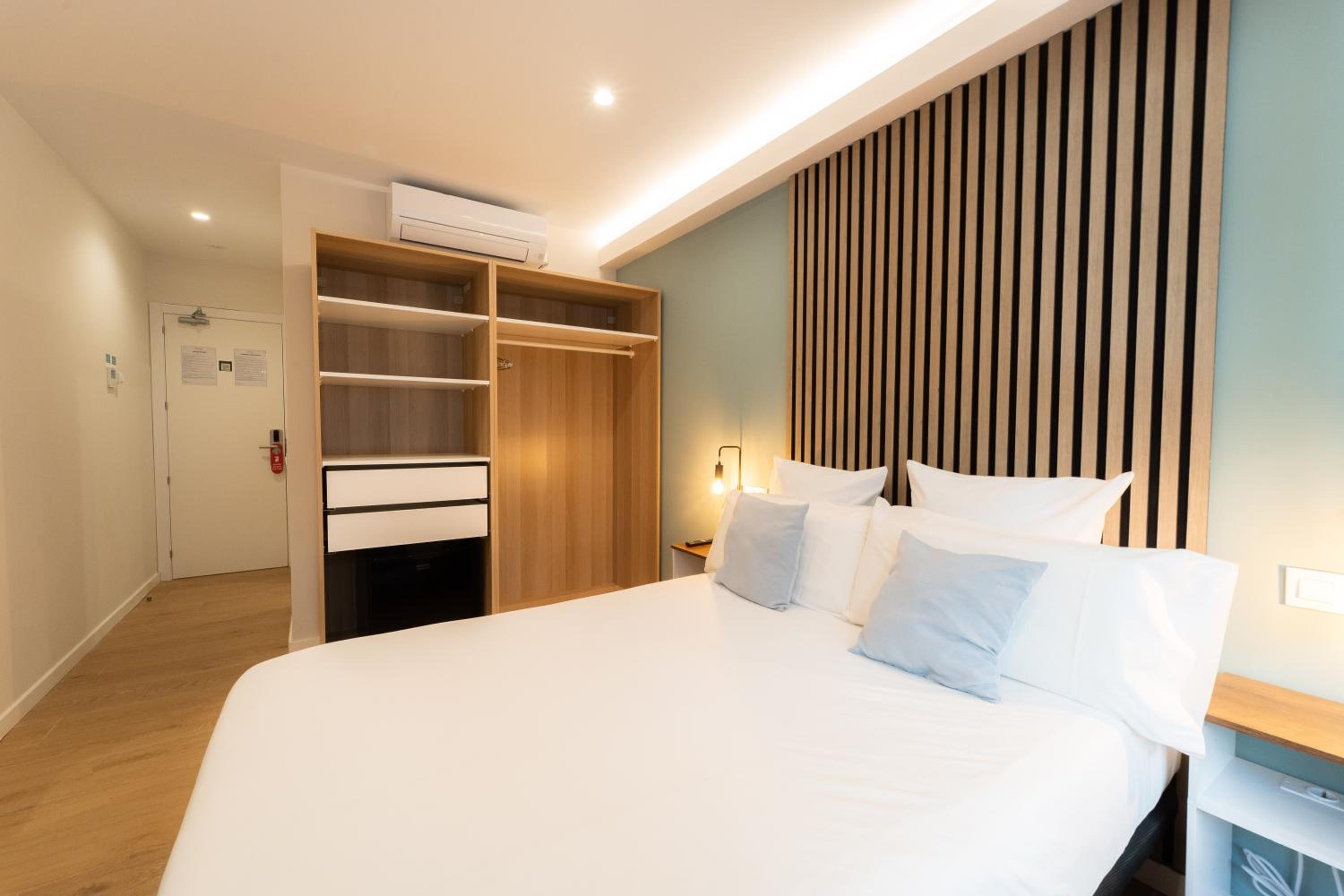 Double Room with Private Bathroom photo 3