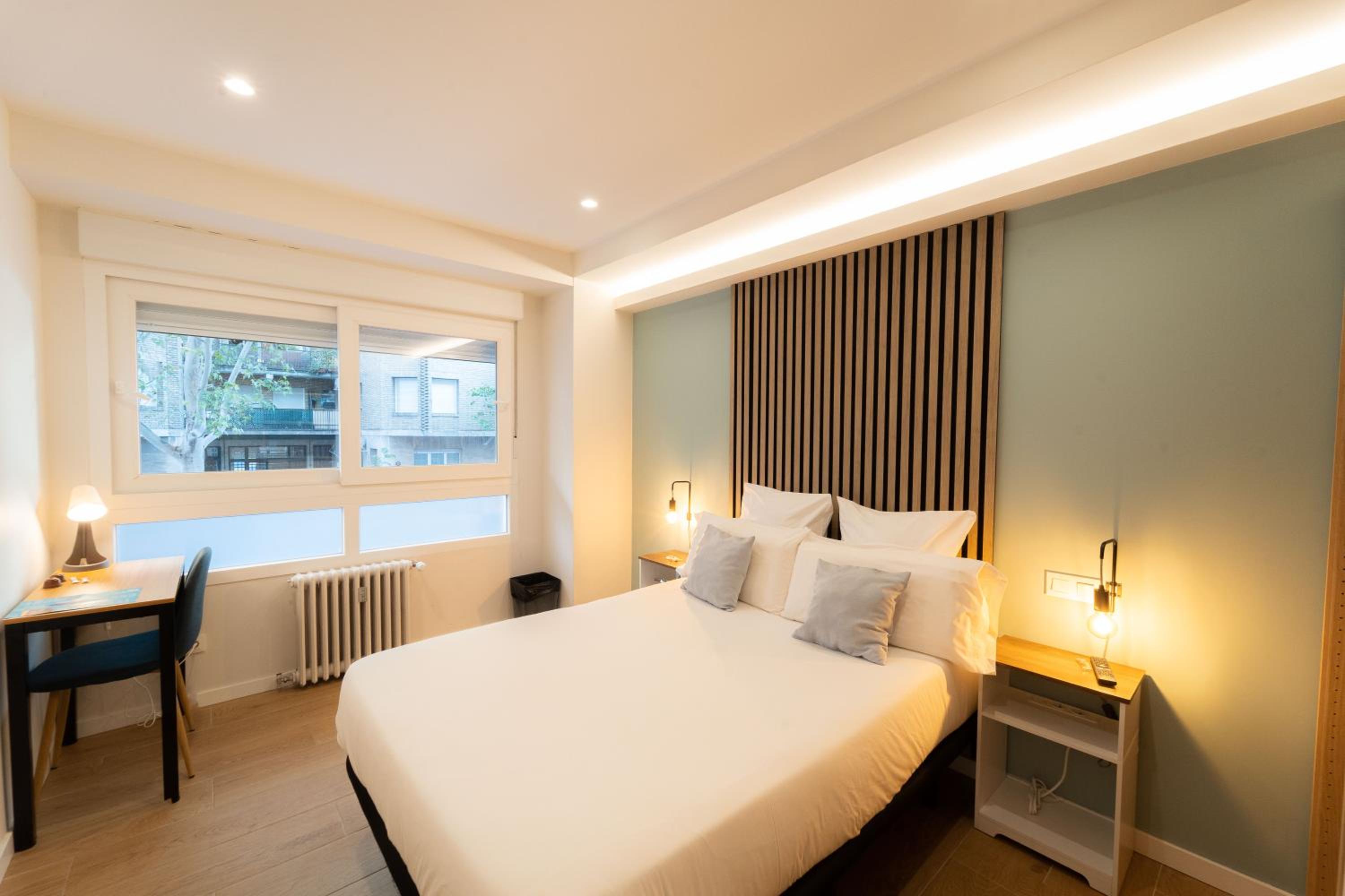 Habitación Doble con Baño Privado
