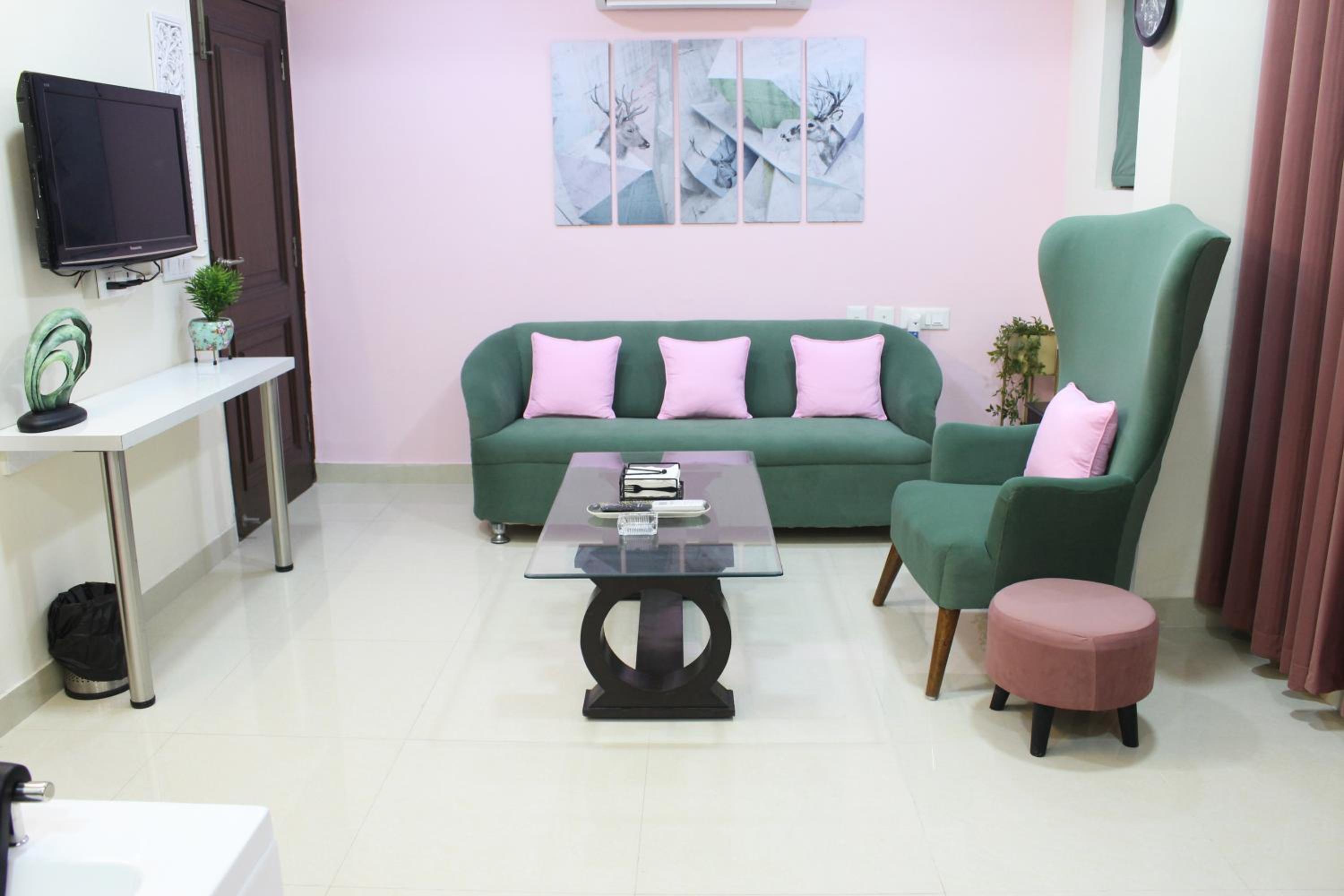 One-Bedroom Apartment