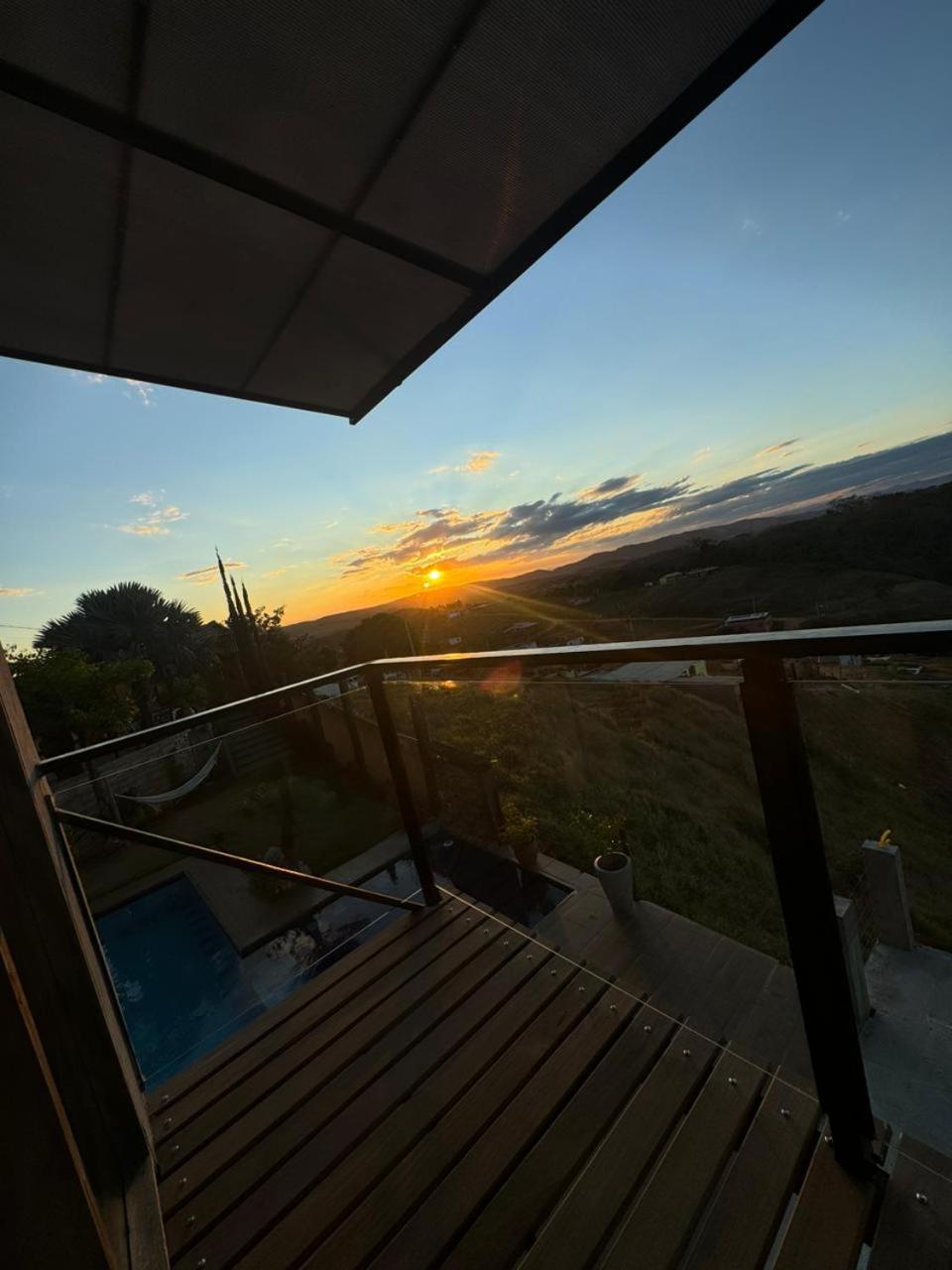 Suite with Mountain View - Photo 6