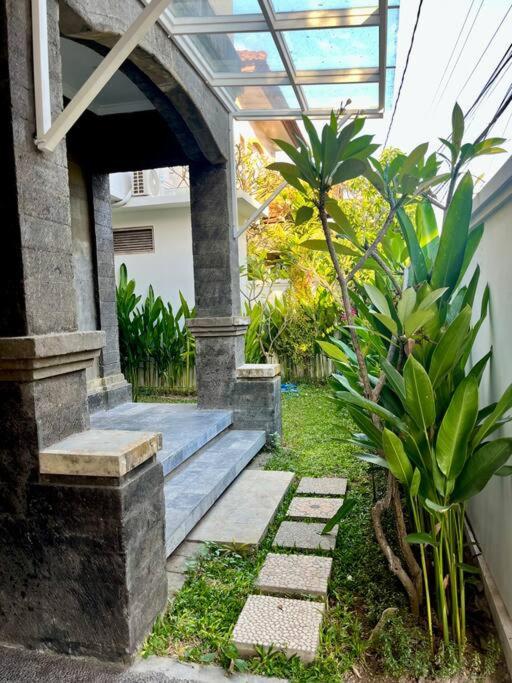 Three-Bedroom Villa photo 3