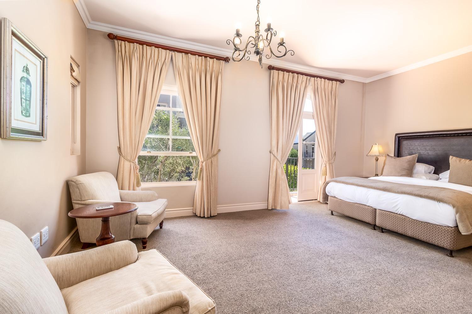 One Bedroom Villa - Lake View