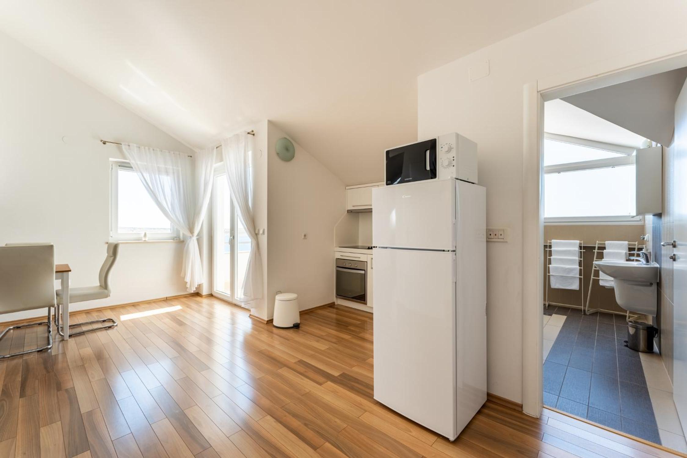 Superior Two-Bedroom Apartment (4 Adults) - Annex - Photo 8