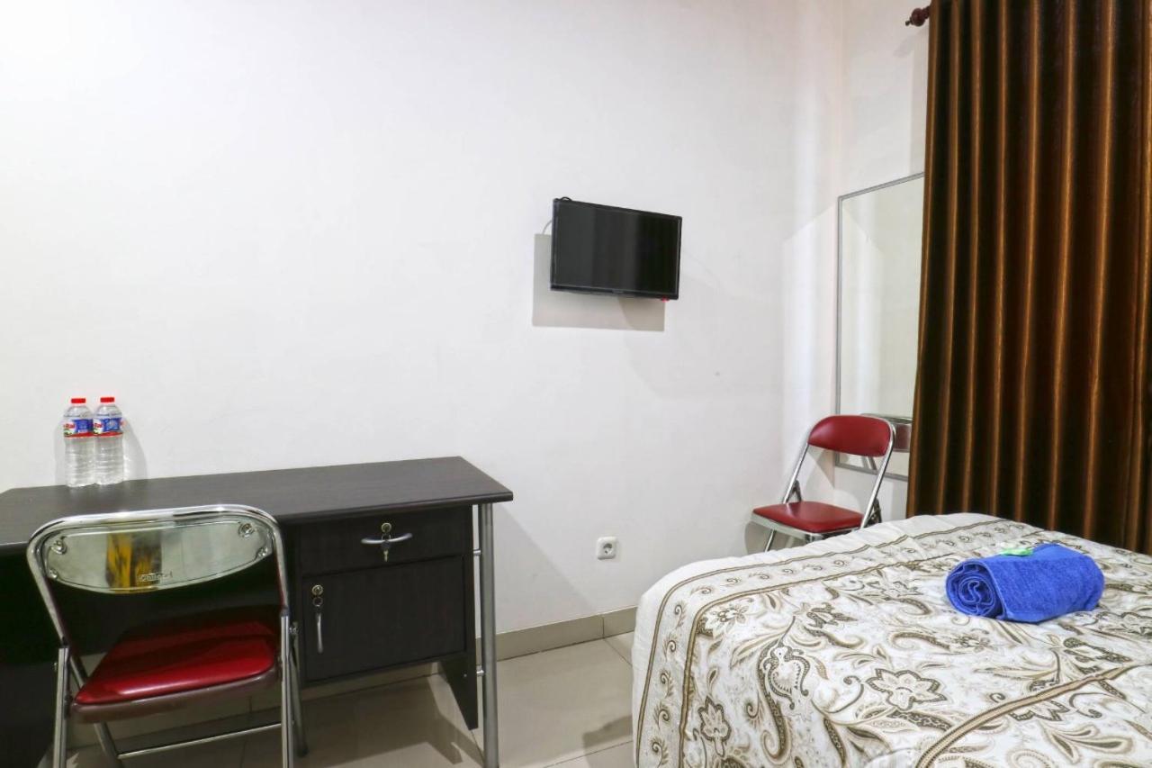 Standard Single Room - Photo 2