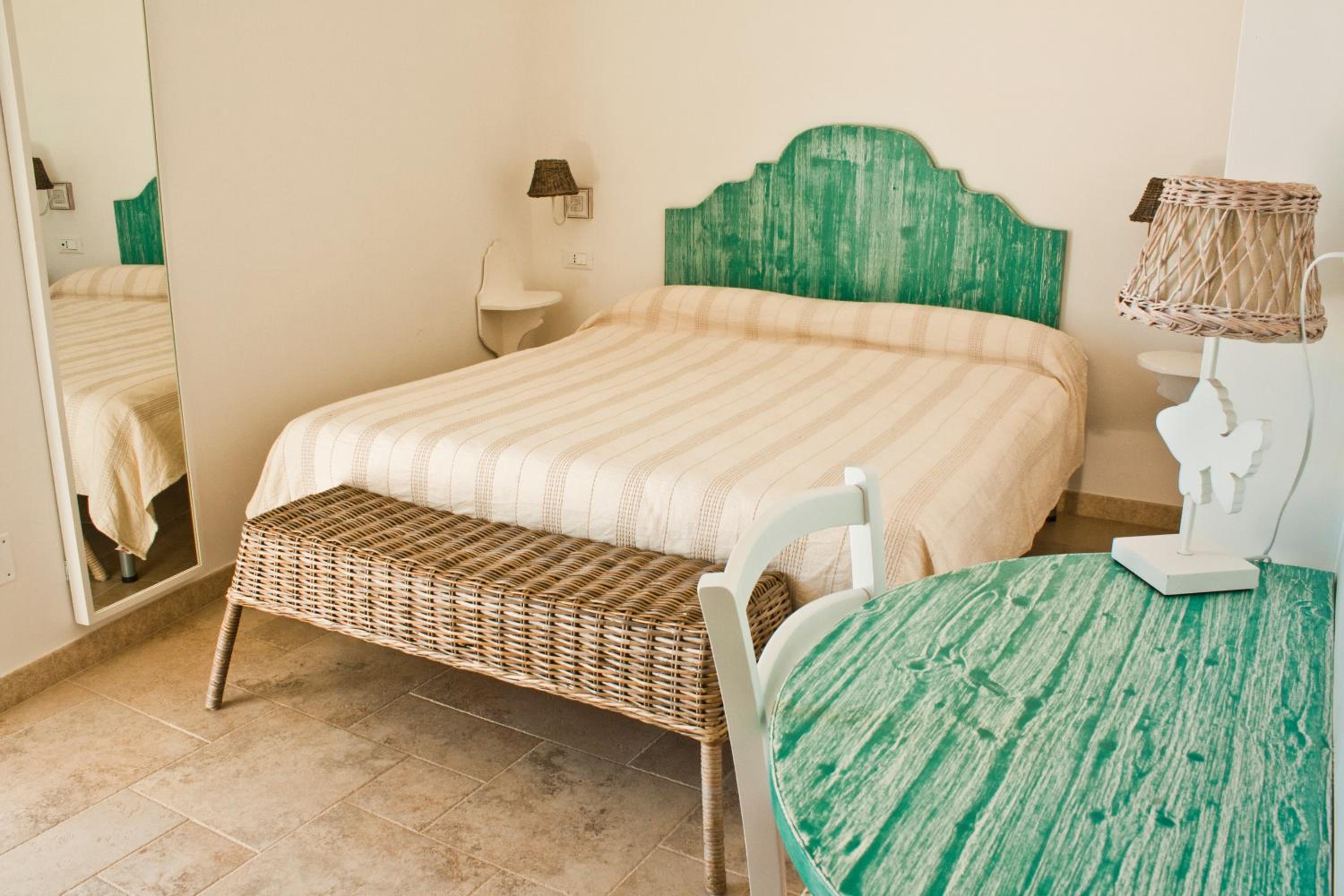 Double Room with Balcony and Sea View photo 1
