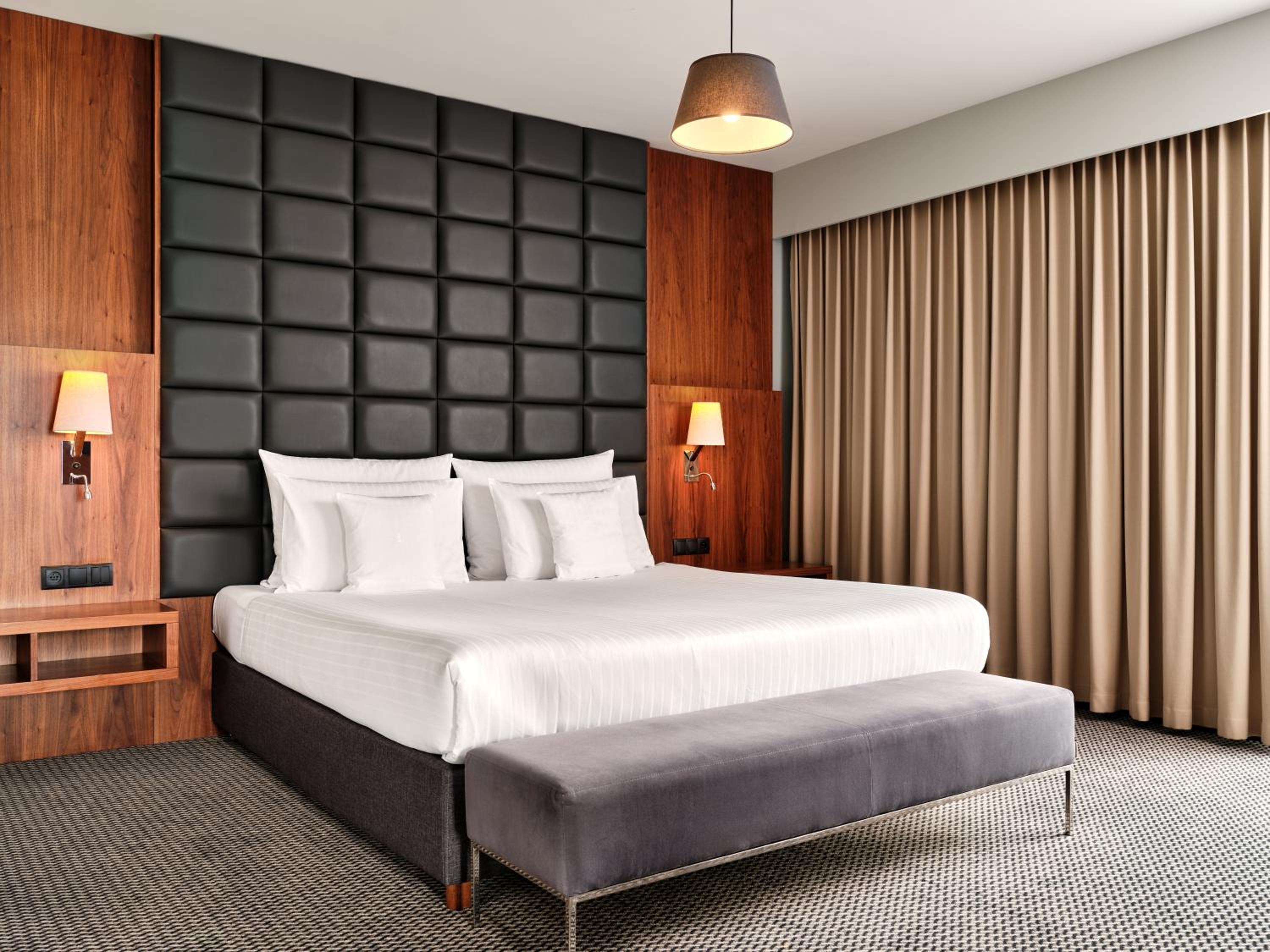 Suite with Lake View photo 3
