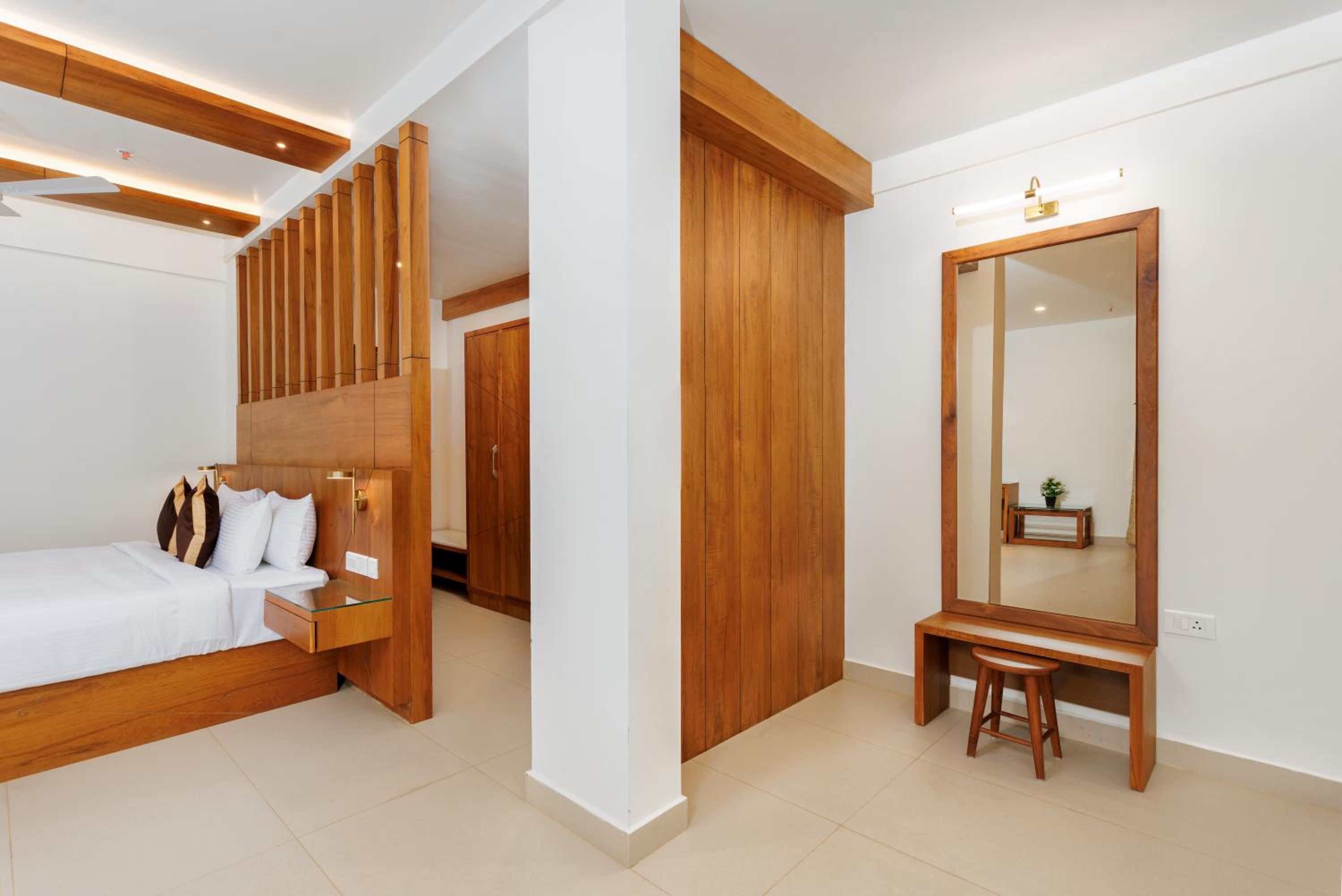 Large Double or Twin Room photo 3