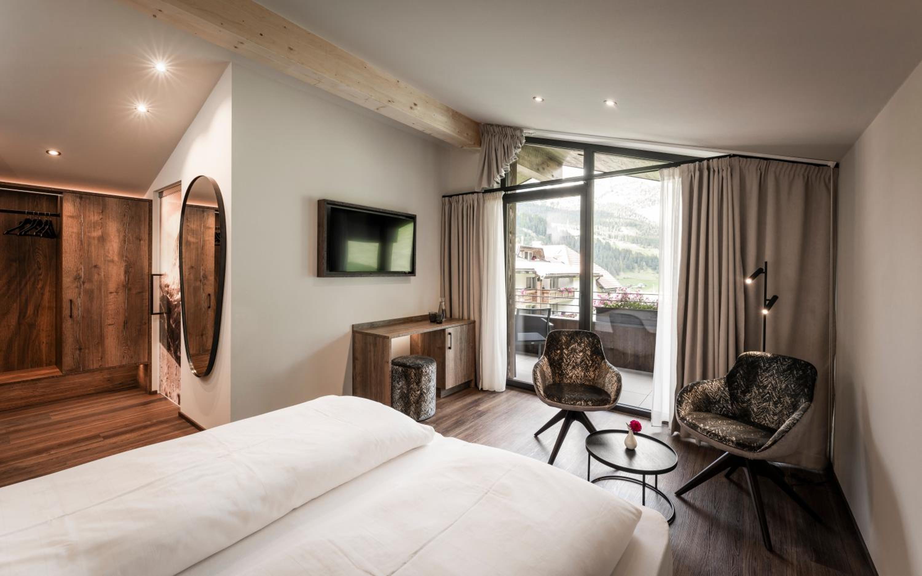 Double Room with Mountain View