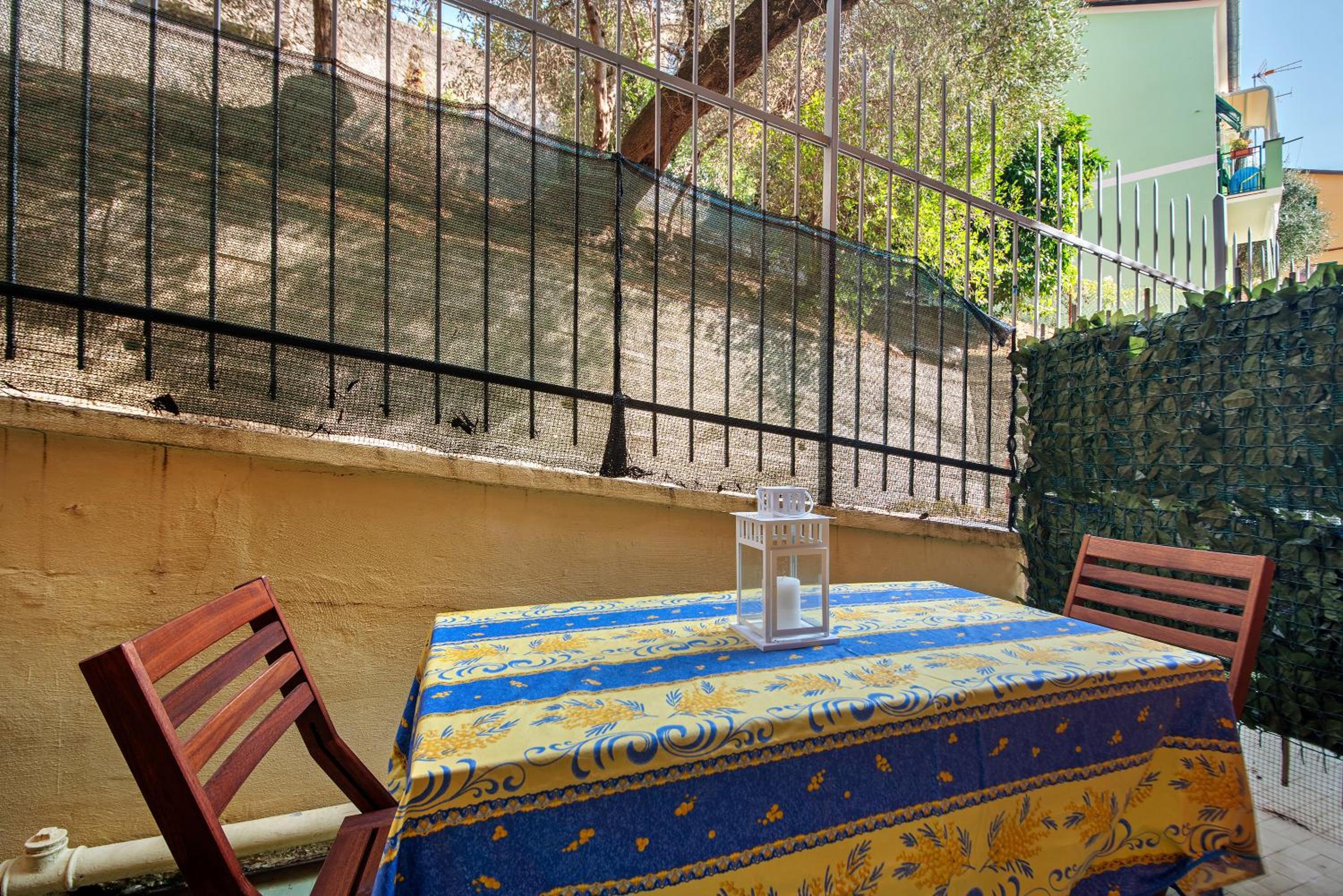 Apartment with Terrace photo 2