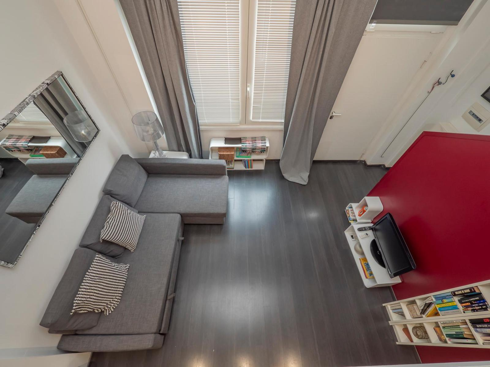 One-Bedroom Apartment