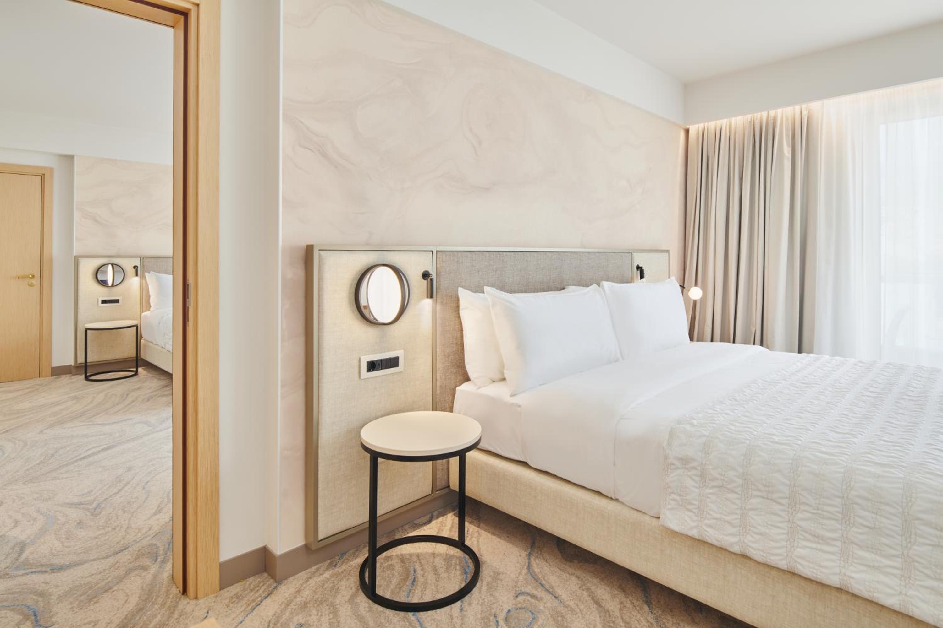 Premium Park View Room with King bed photo 1