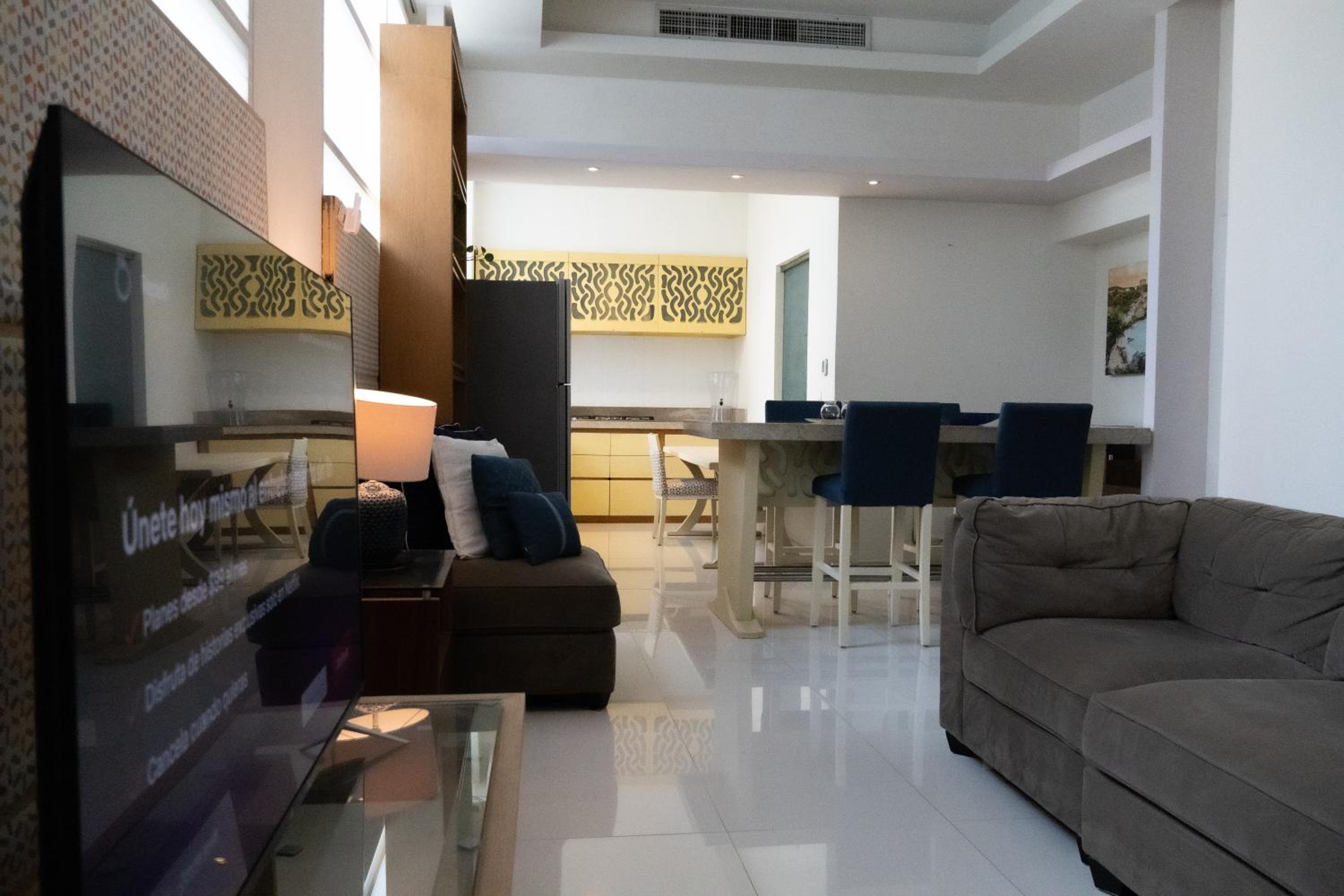 Triple Room With Private Bathroom