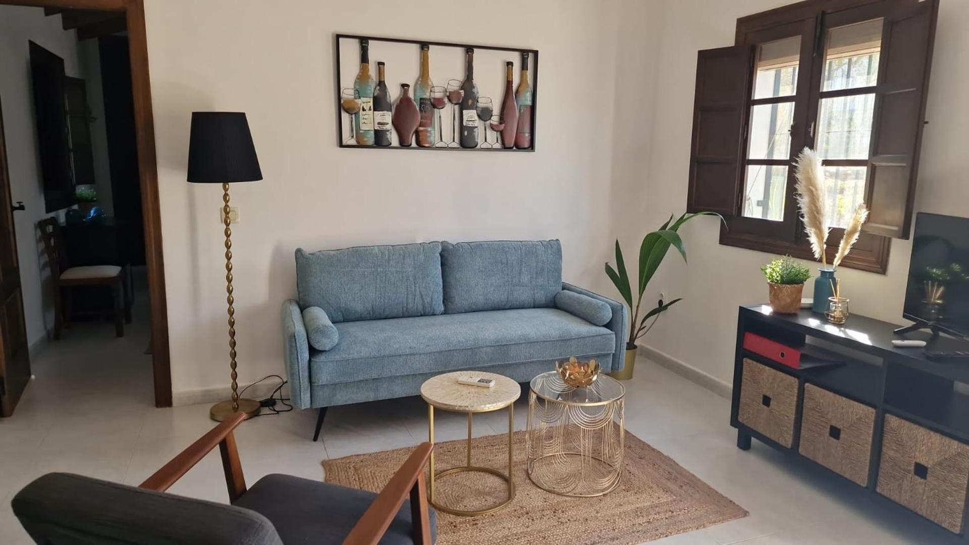 One-Bedroom House photo 3