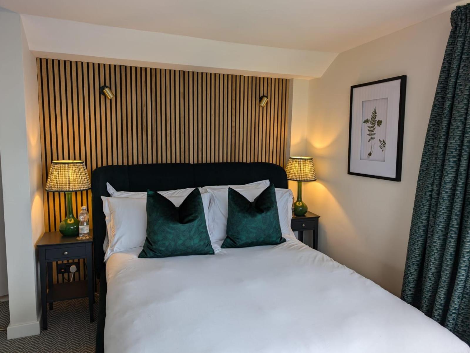 Double Room - Photo 1