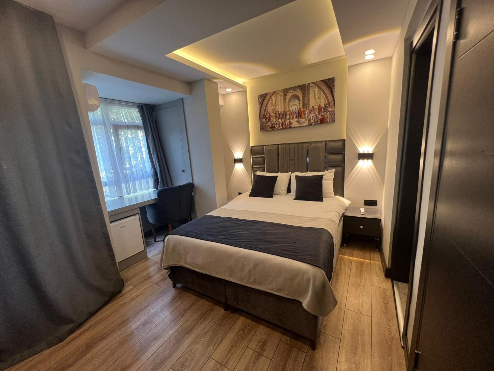 Double Room with Balcony photo 1