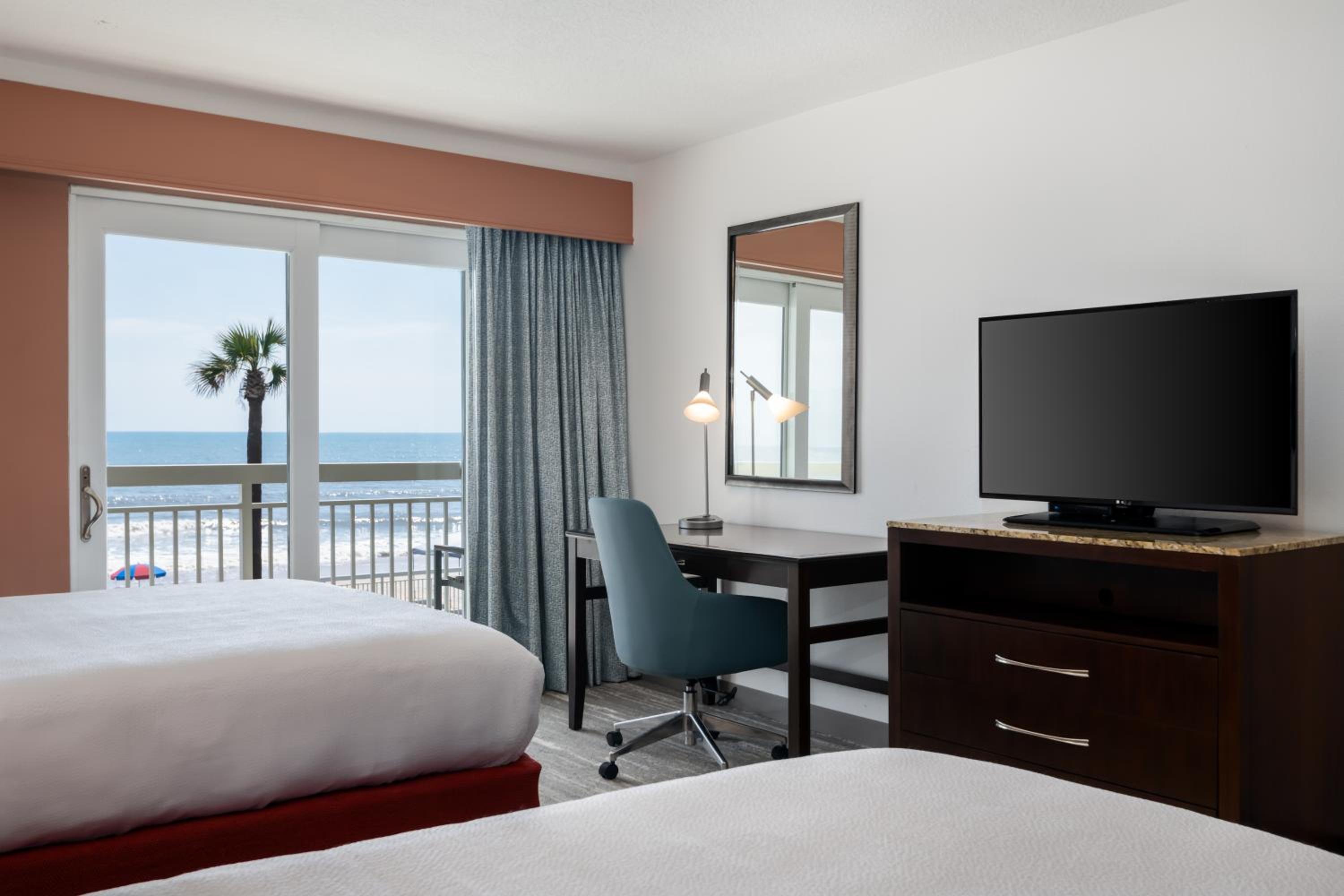 Queen Room with Two Queen Beds and Balcony with Ocean Front View