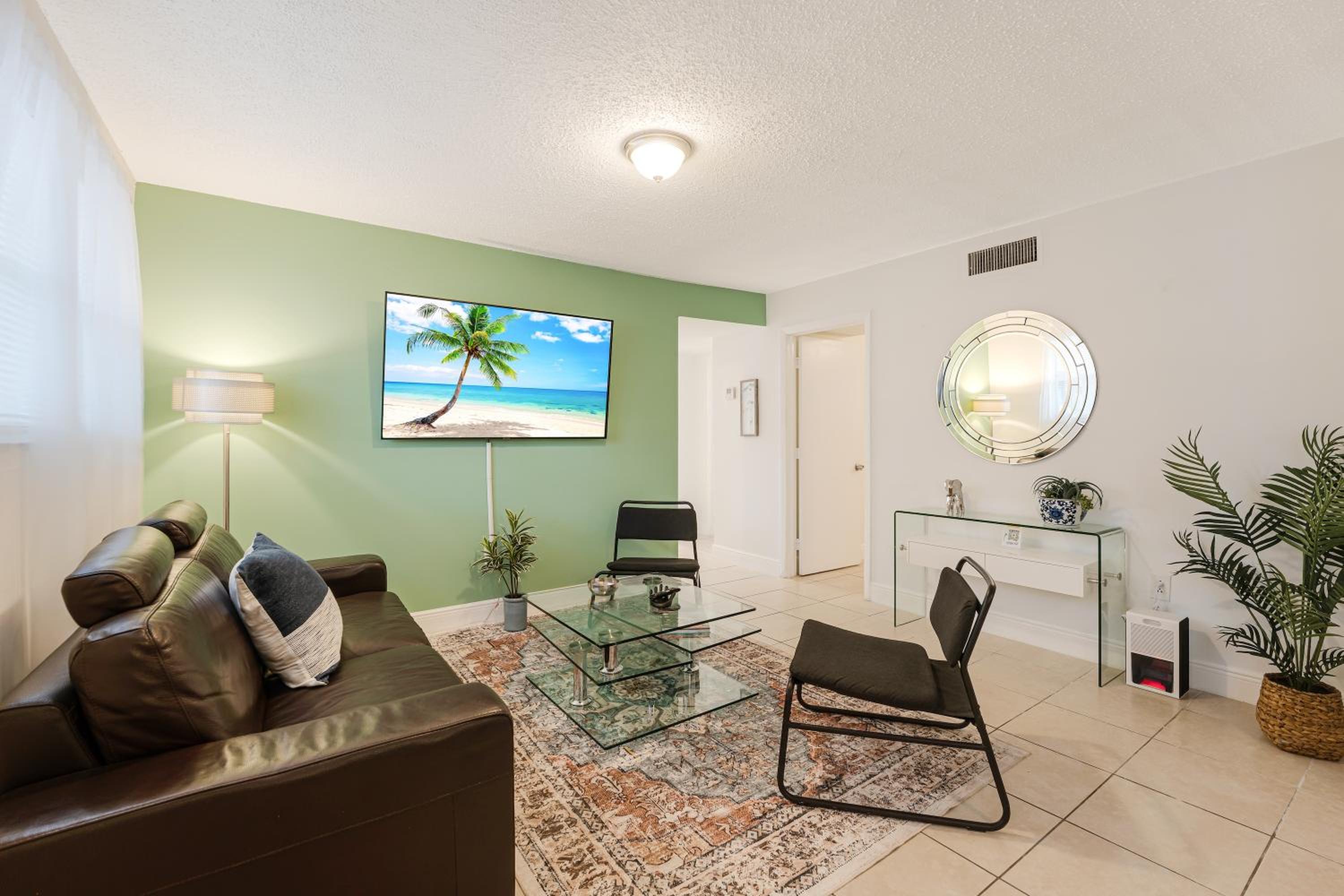 Apartment photo 3