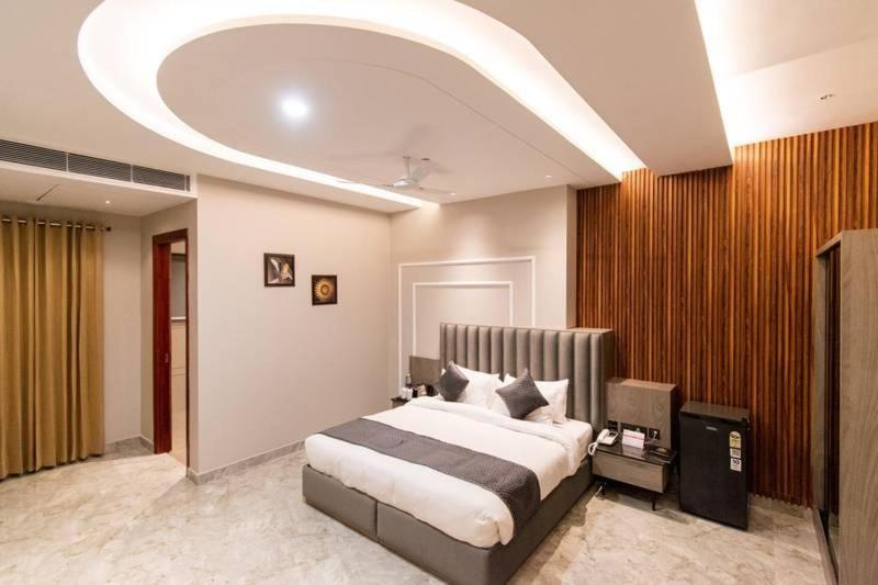 Superior King Room photo 3