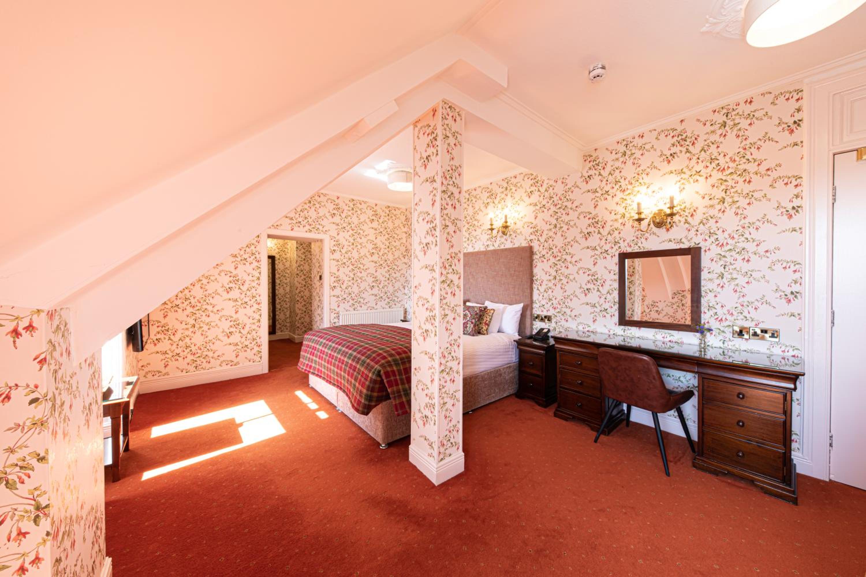 Double Room with Valley View - Photo 19