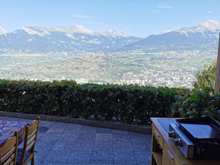 Apartment with Terrace photo 2