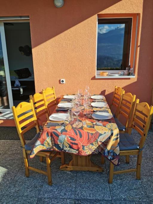 Apartment with Terrace photo 3