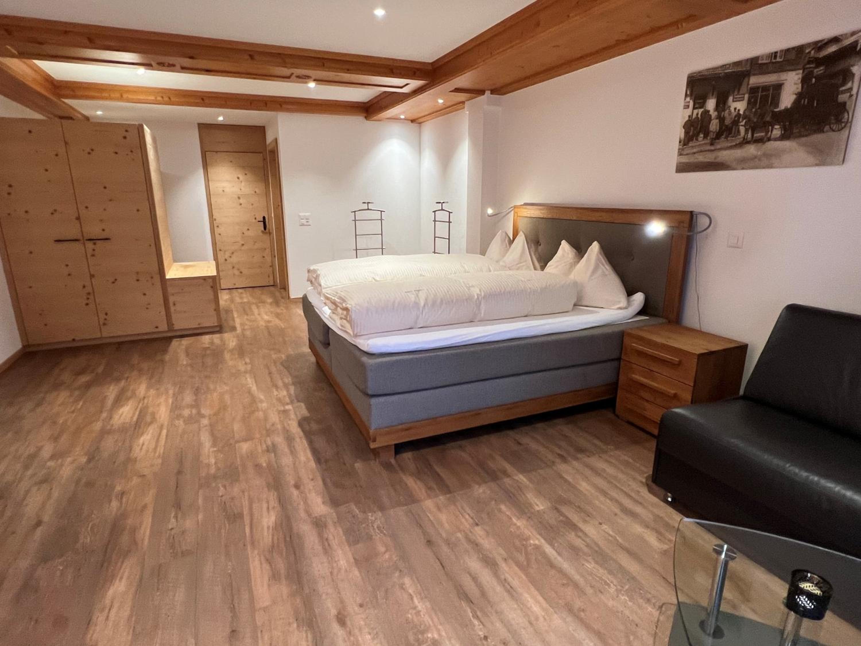 Deluxe Double Room photo 3