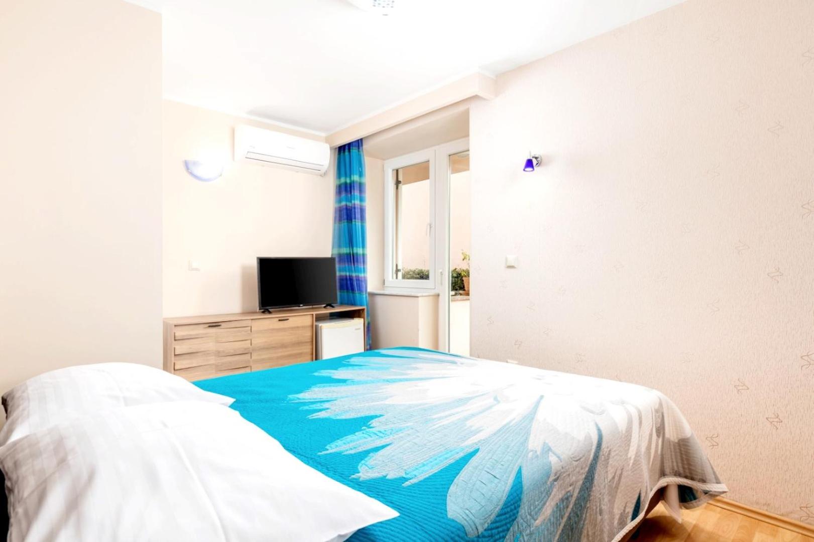 Deluxe Queen Room photo 3