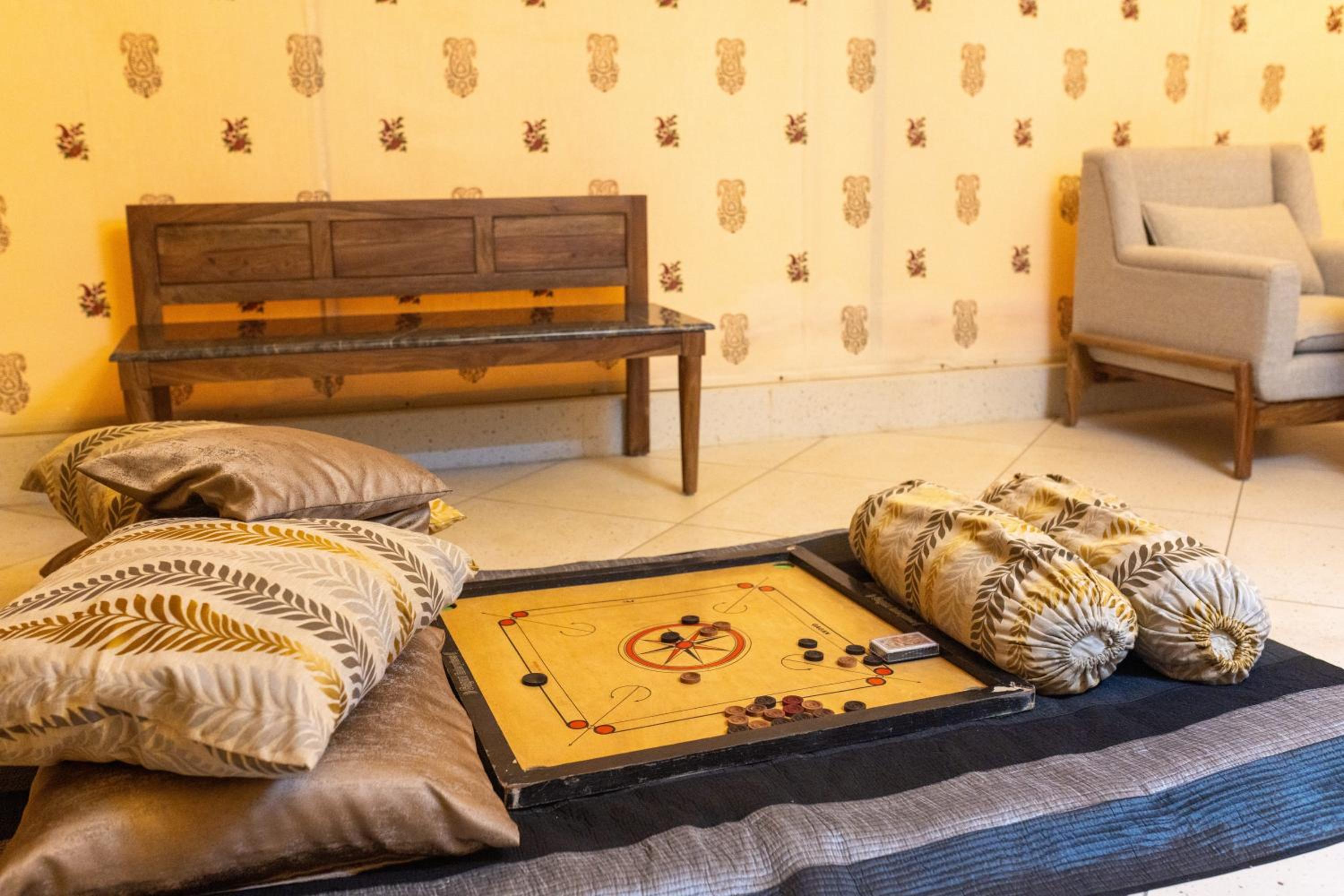 Tent: 15% off on Food, 10 % off on Laundry Service photo 3