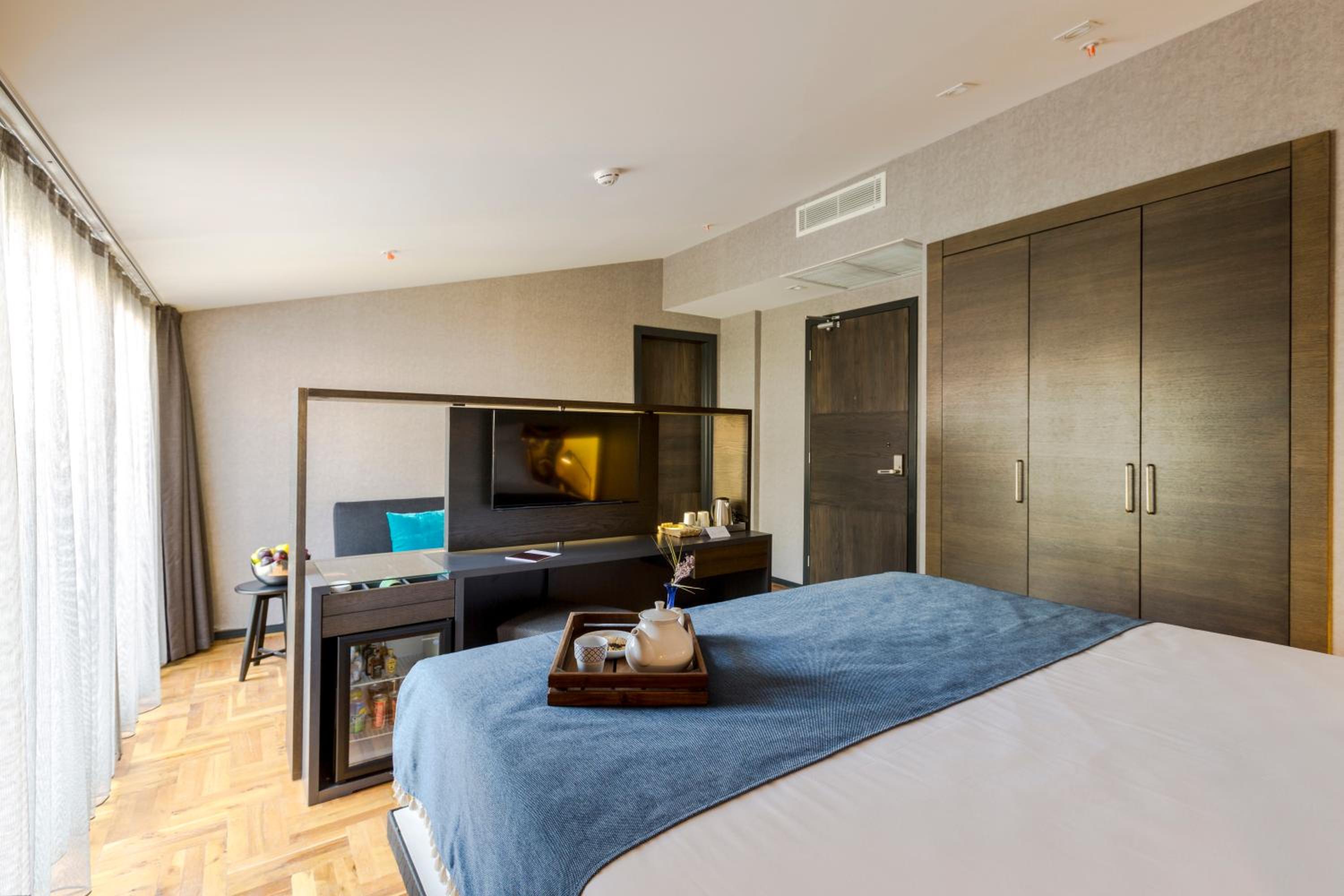 Deluxe Double Room with Balcony photo 1