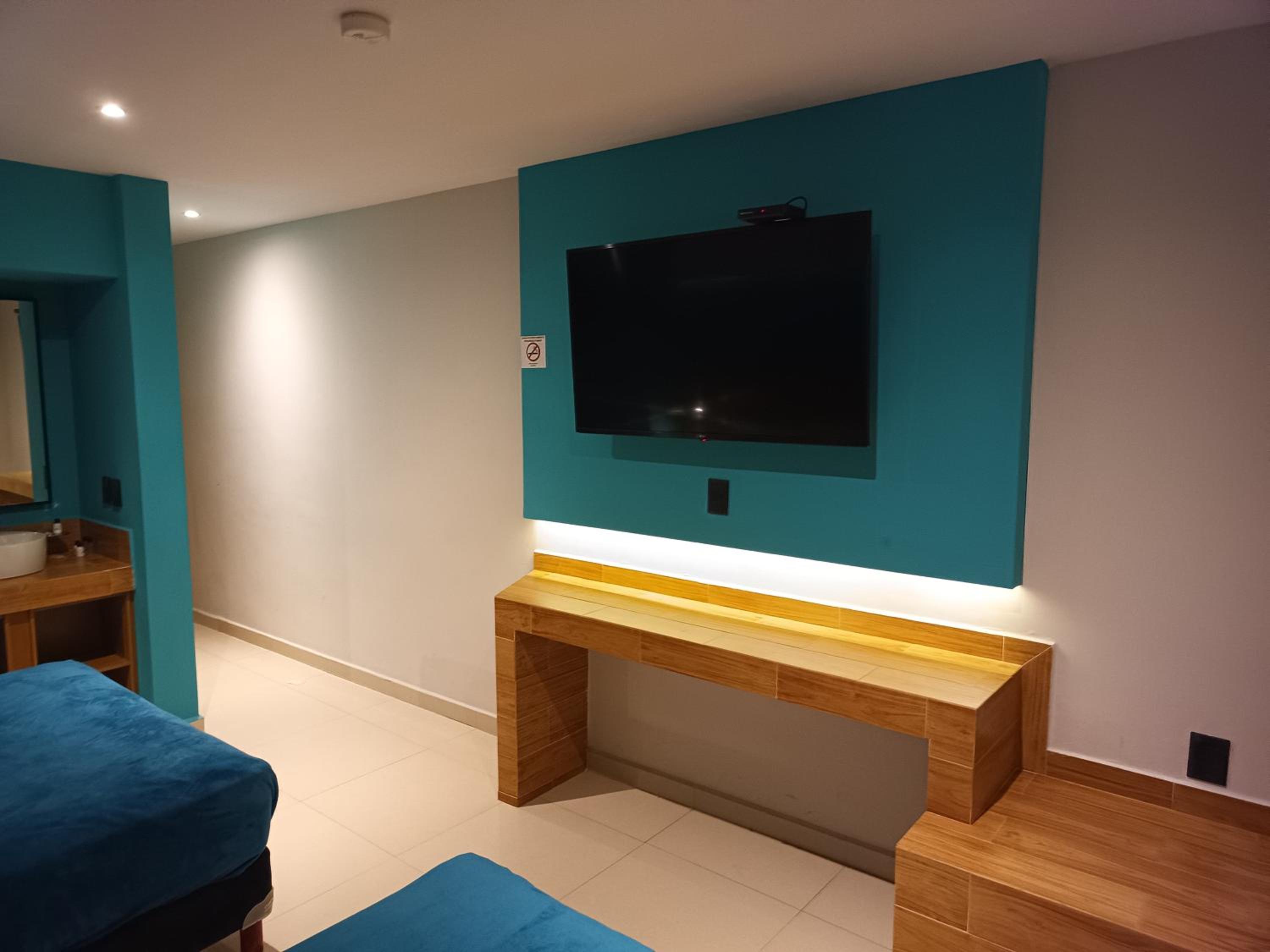 Standard Double Room - Photo 26
