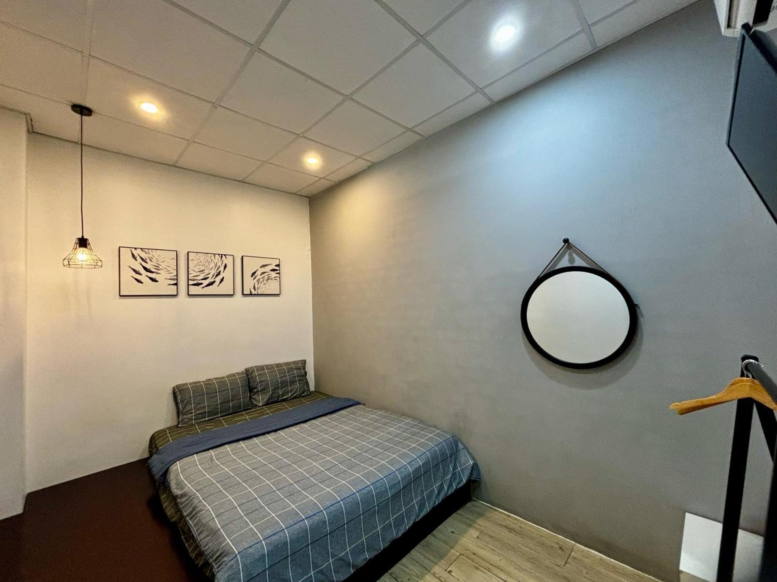 Double Room with Shared Bathroom photo 1