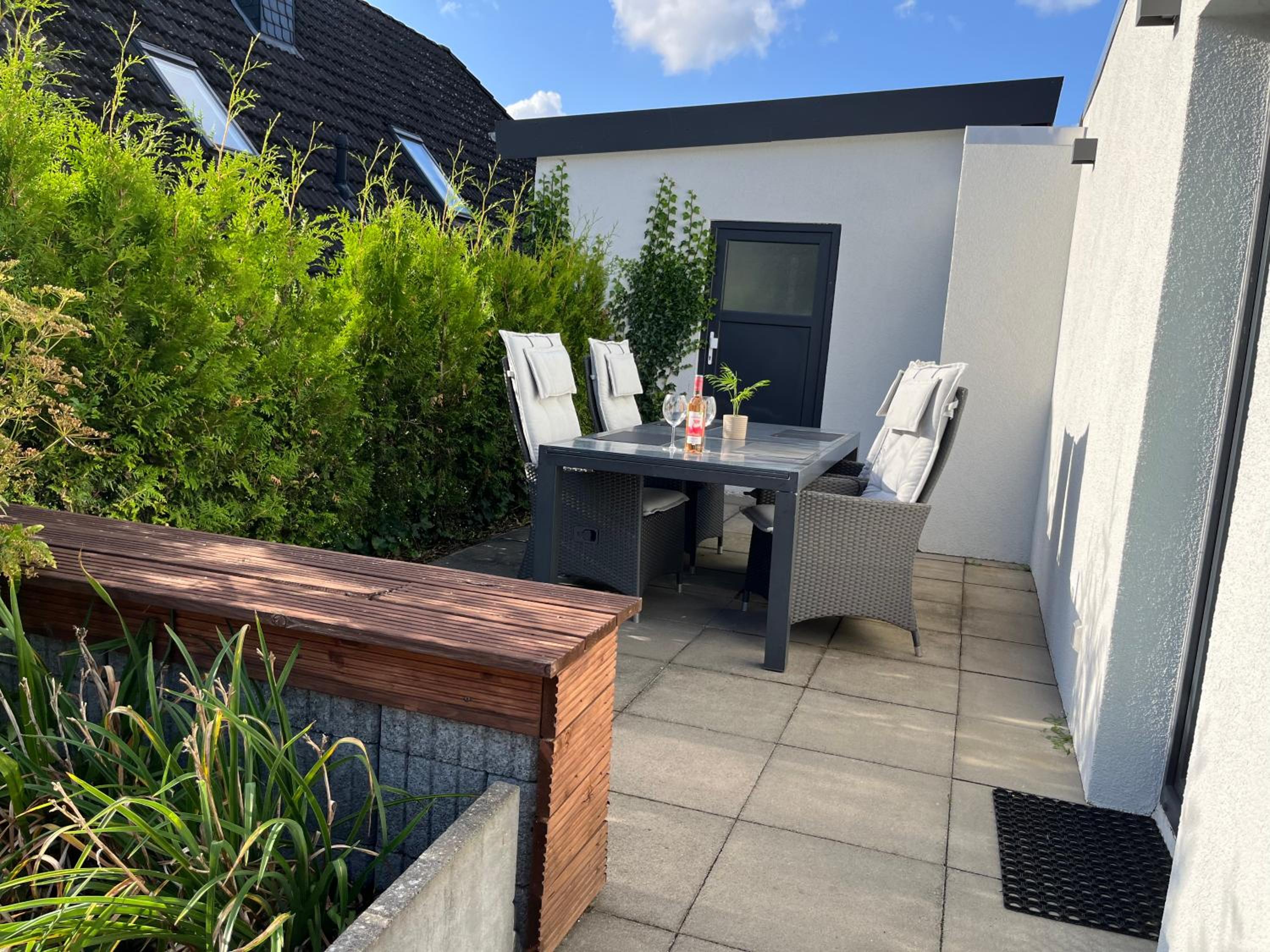Two-Bedroom Apartment with Terrace photo 2