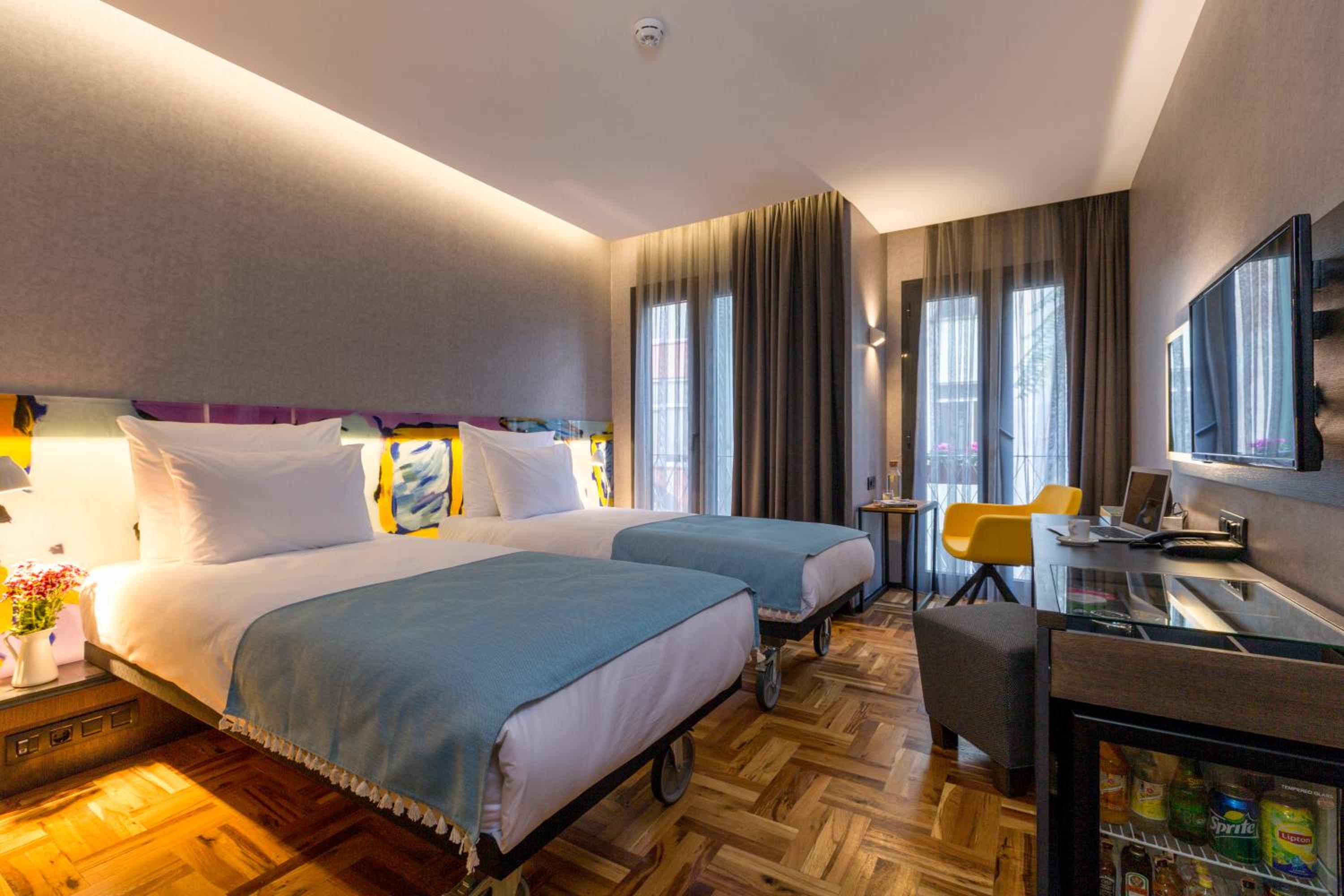 Superior Double or Twin Room photo 2