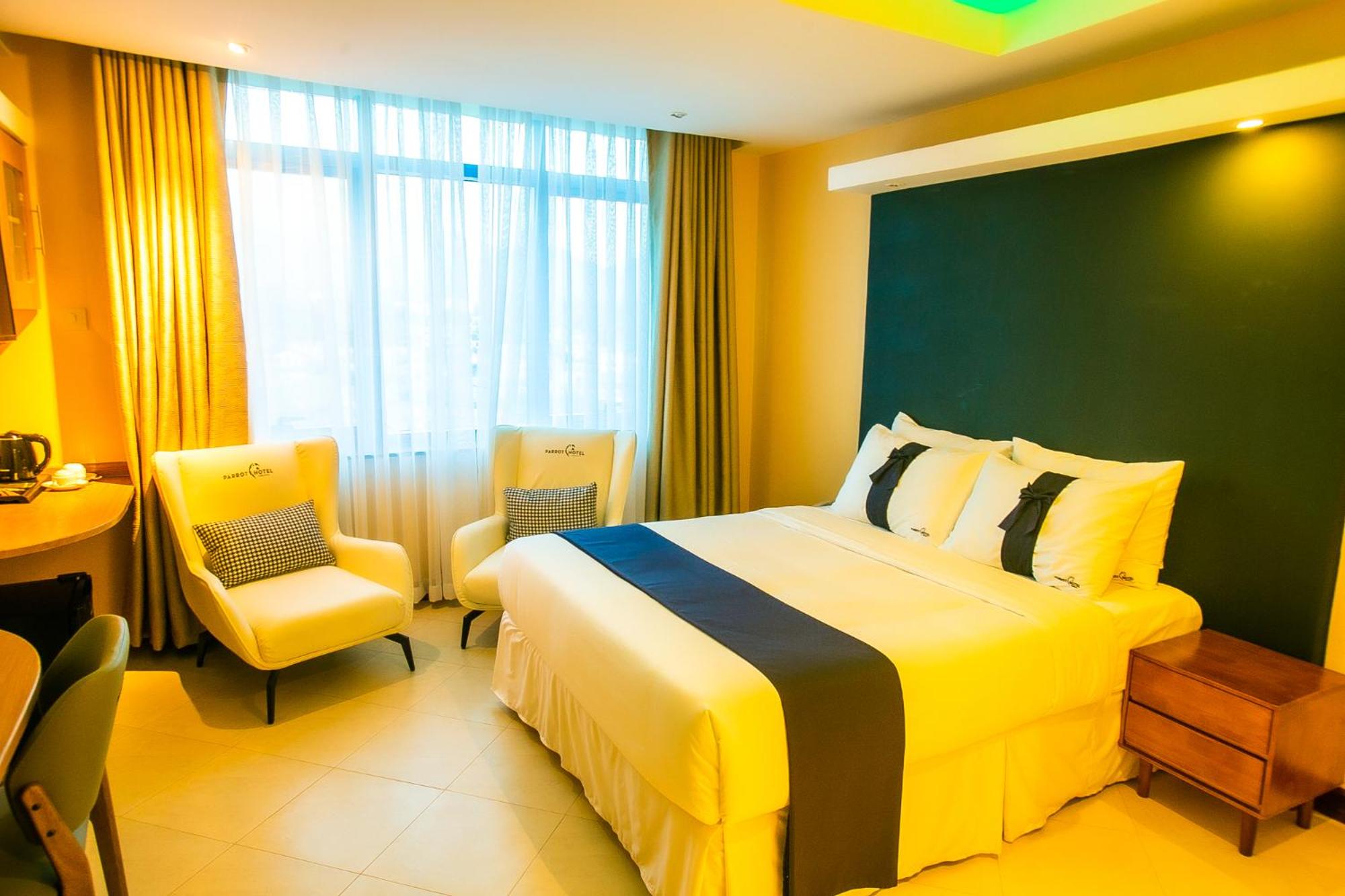Deluxe Suite
