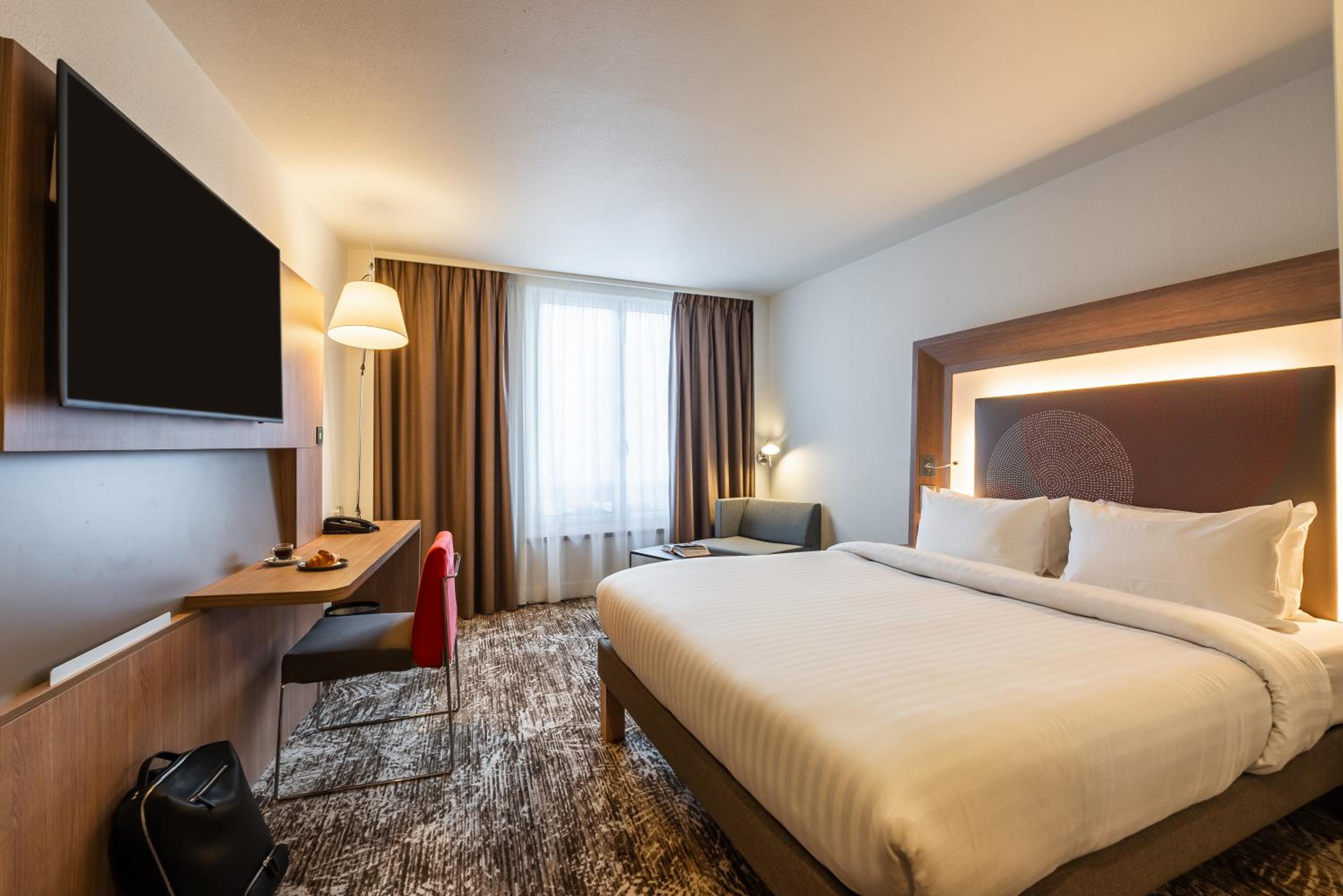 Executive double Room with Queen Size Bed - Photo 6