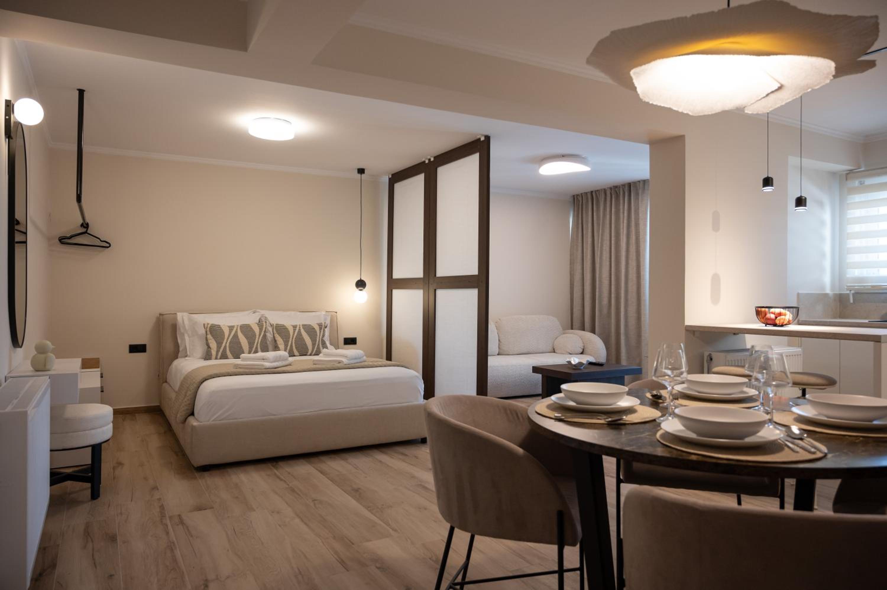 Studio Apartment