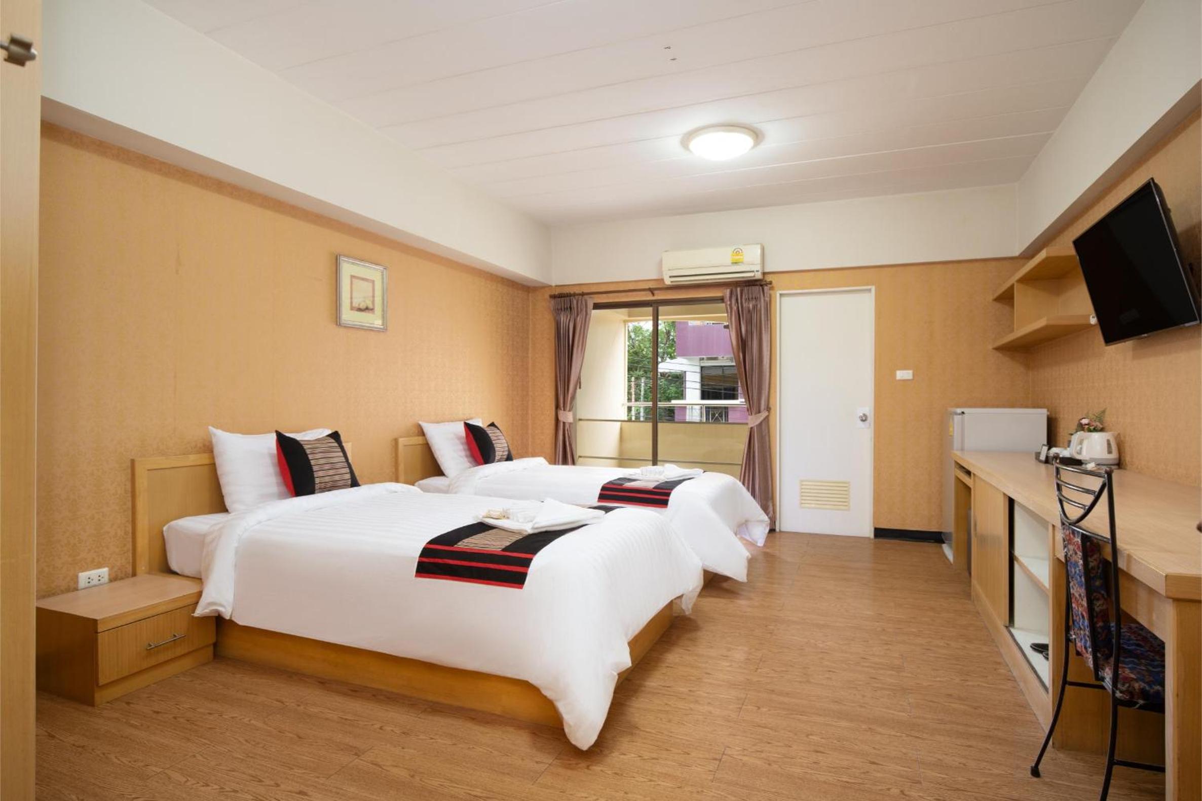 Superior Twin Room photo 2