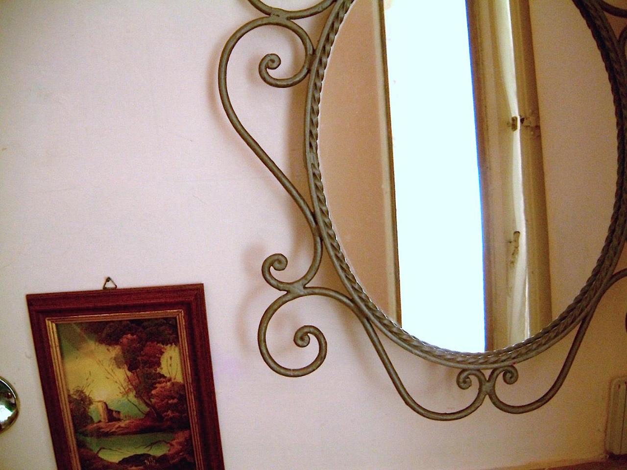 Standard Single Room with Shared Bathroom photo 2