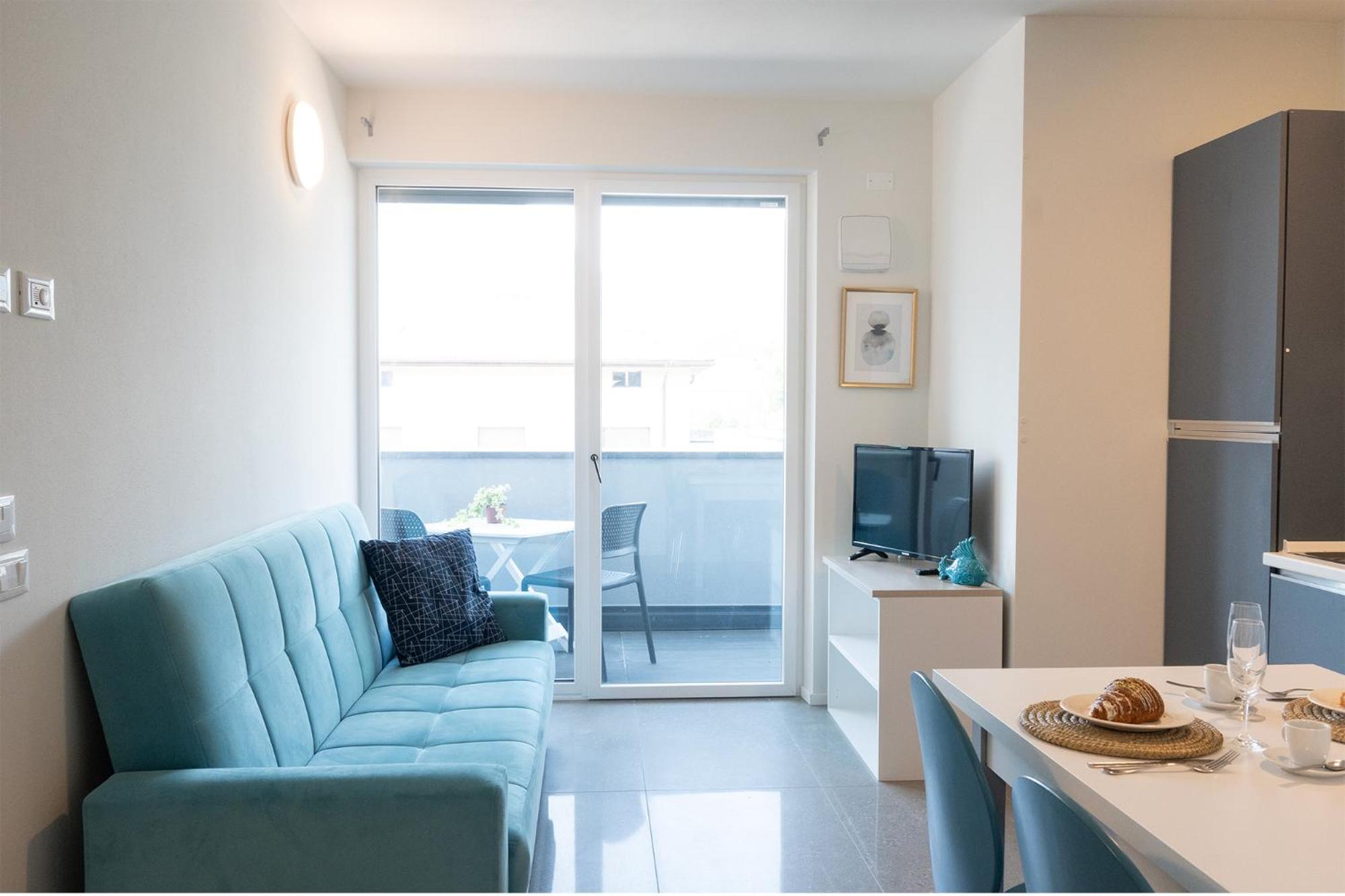 One-Bedroom Apartment with Balcony photo 1