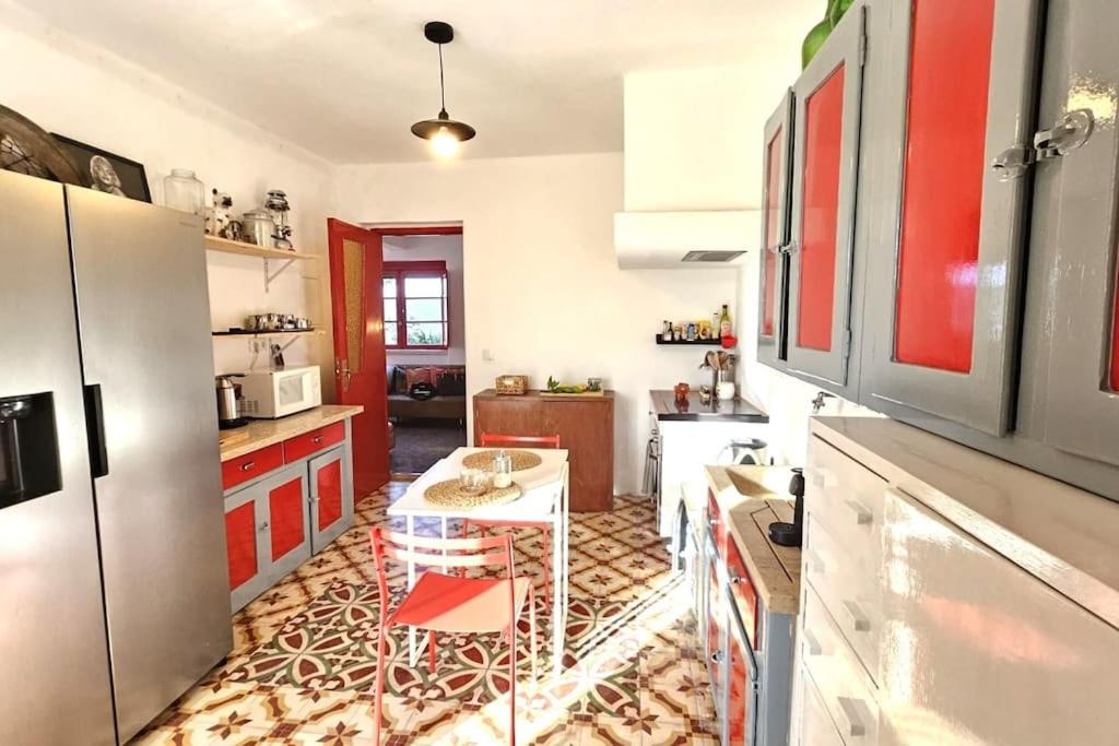 Villa photo 2