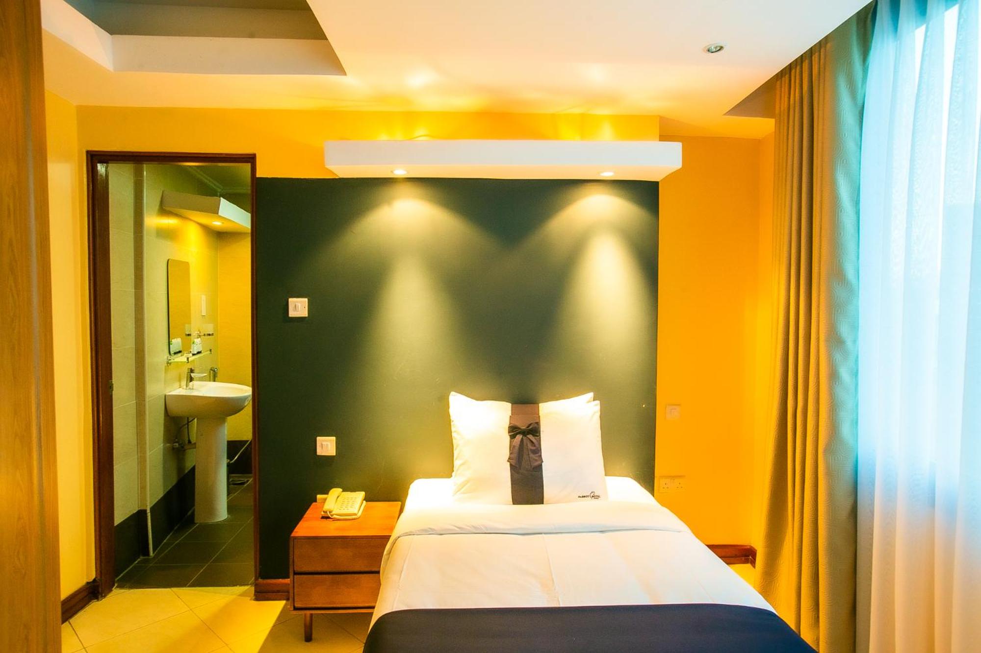 Standard Single Room