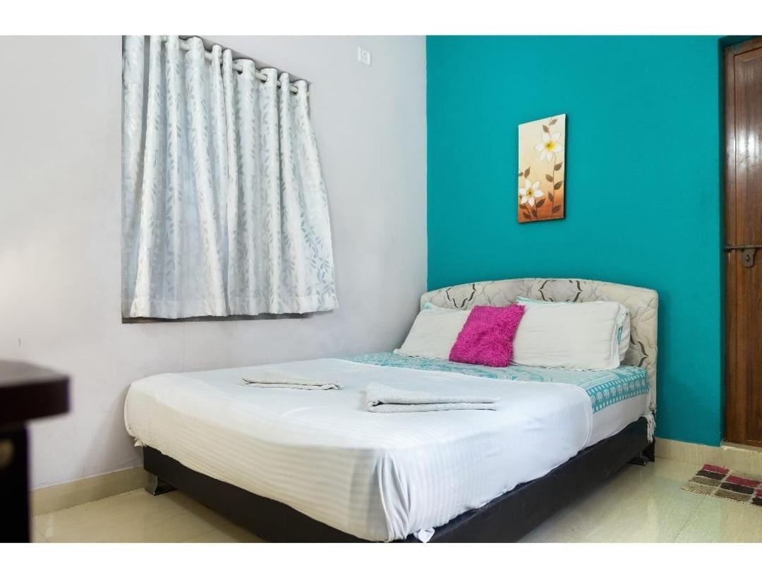 Budget Double Room photo 3