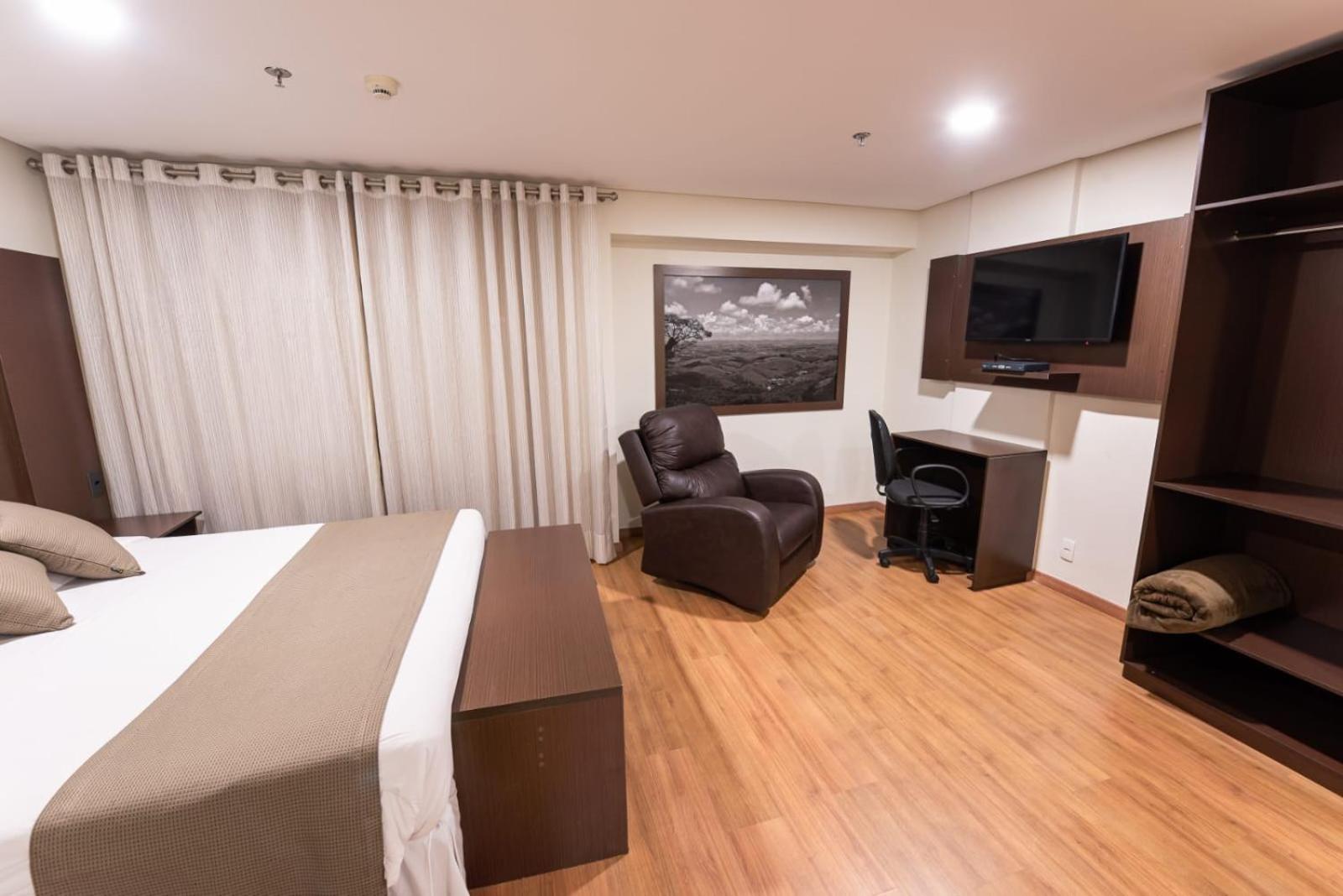 Standard Double Room photo 3