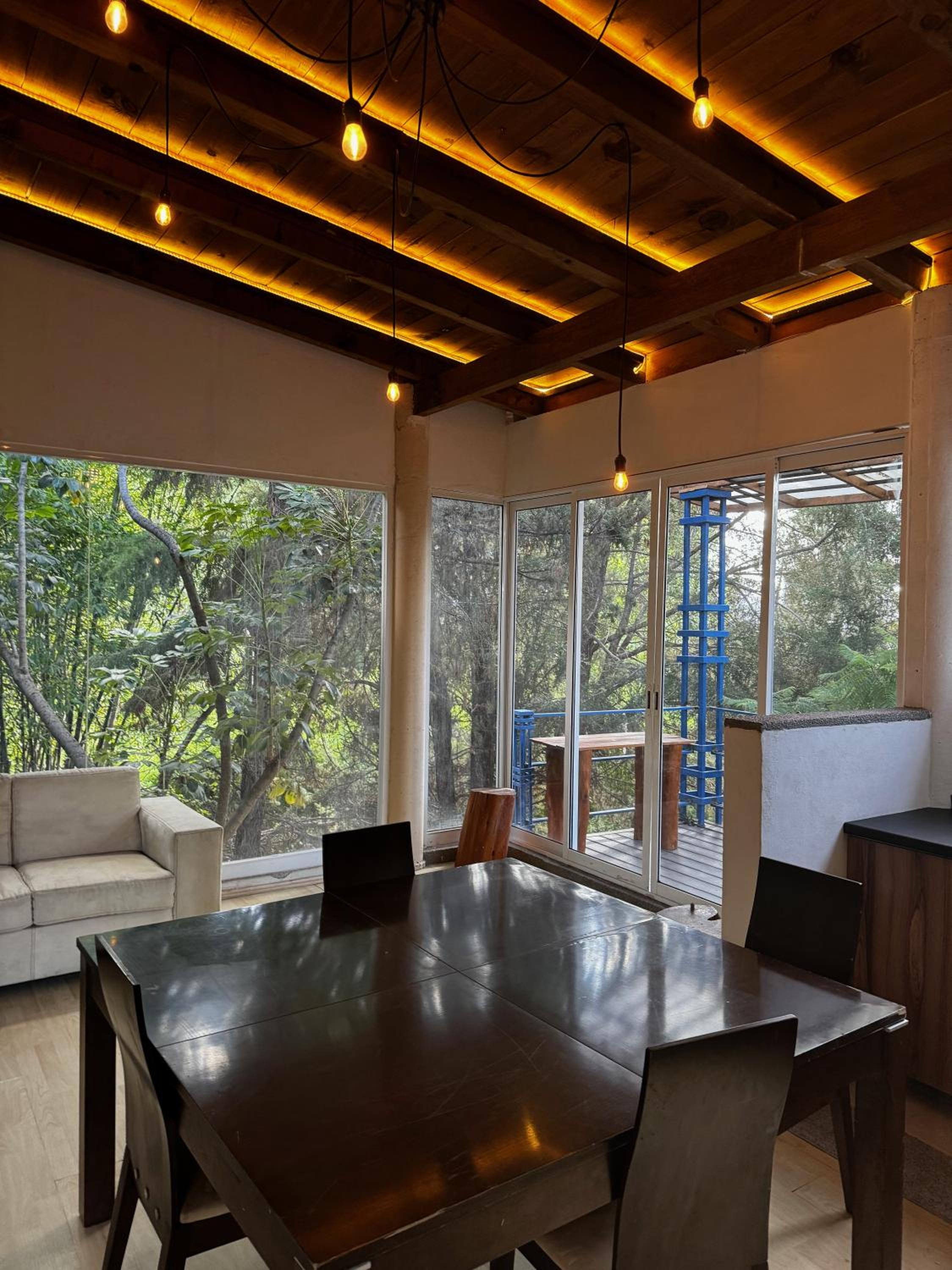Deluxe Bungalow with Garden View - Photo 8
