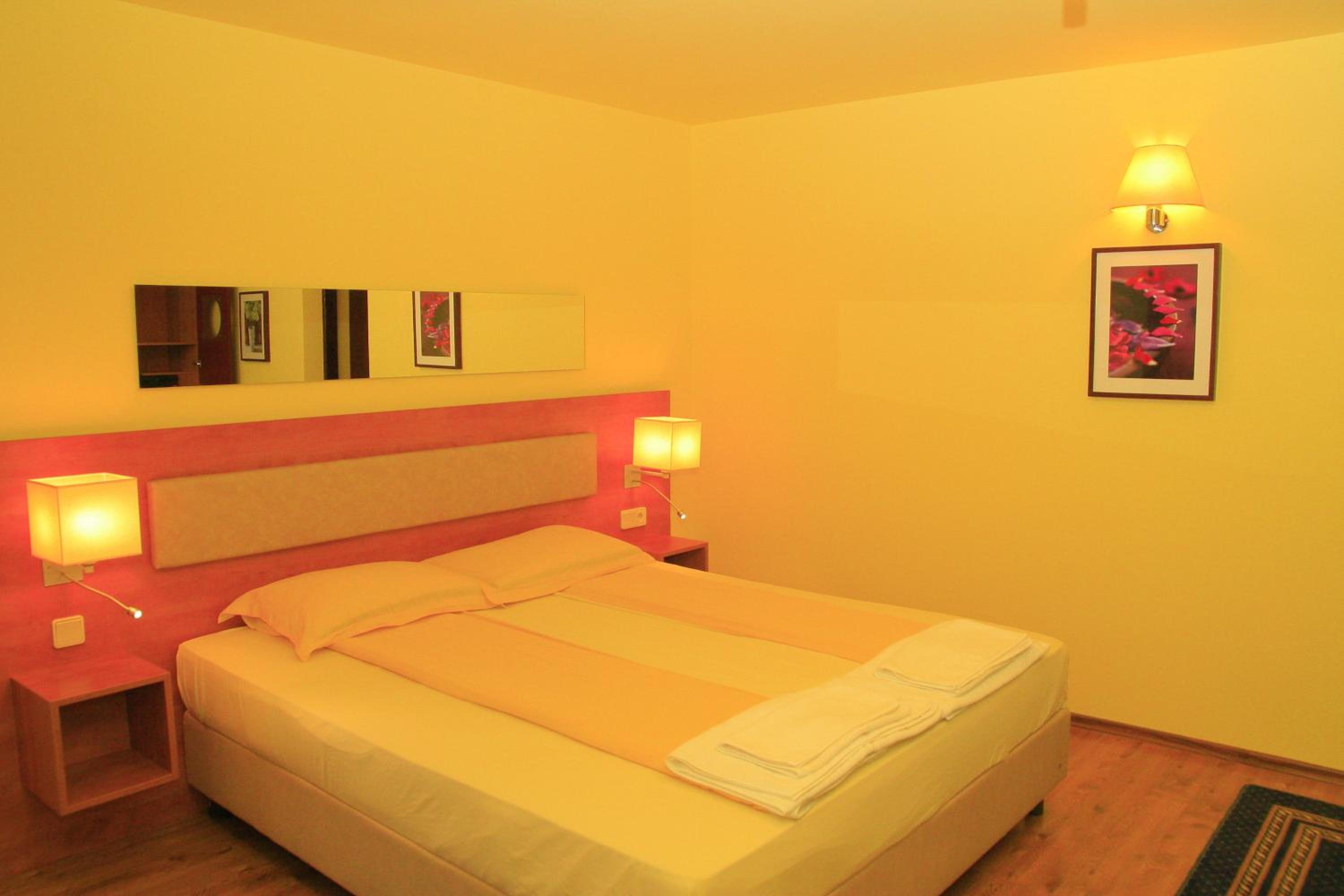 Double or Twin Room - Photo 1